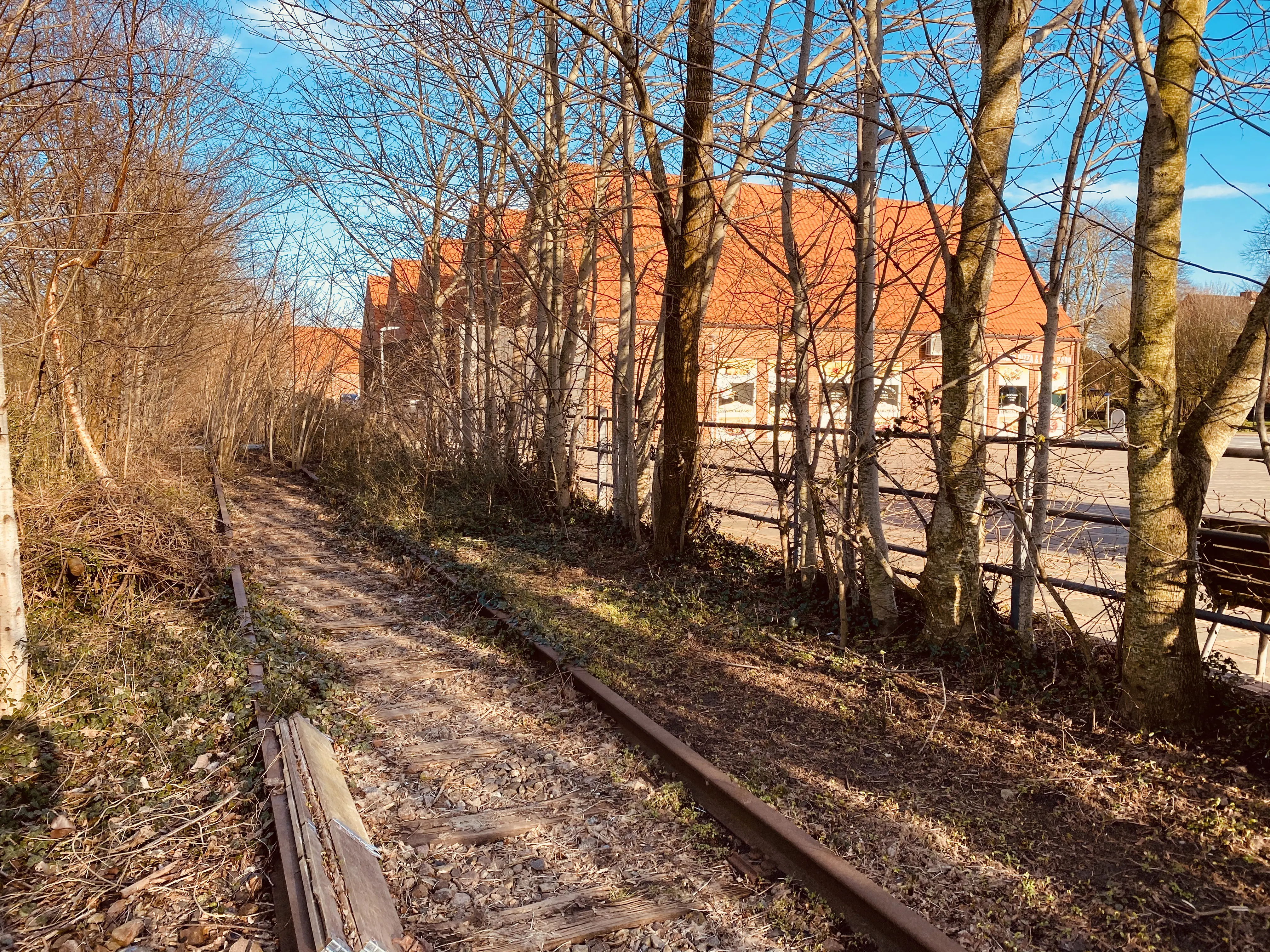 Billede af Tønder Øst Station, som er nedrevet og har ligget her hvor Fakta ligger i dag.