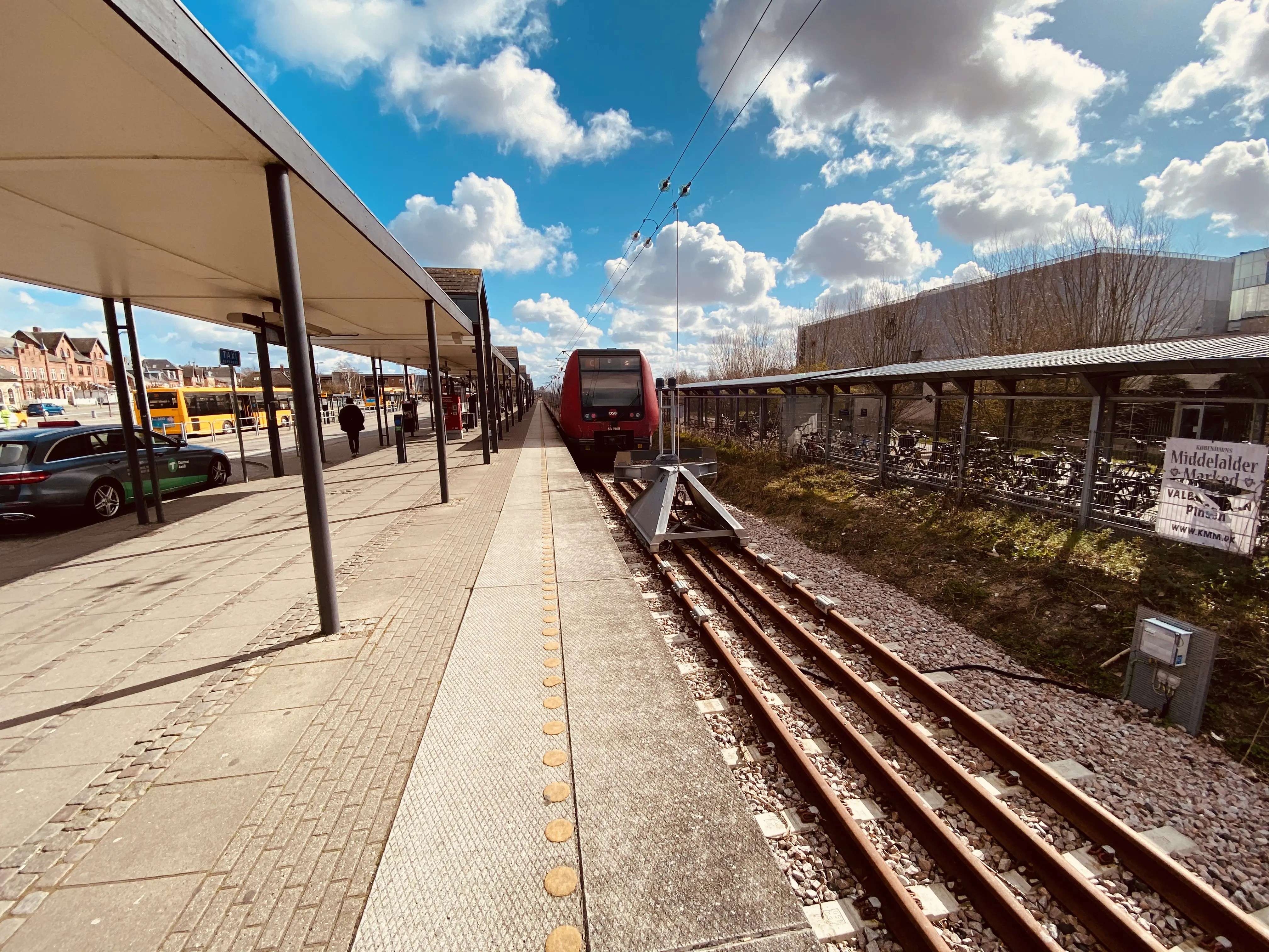 Billede af Frederikssund S-togsstation.