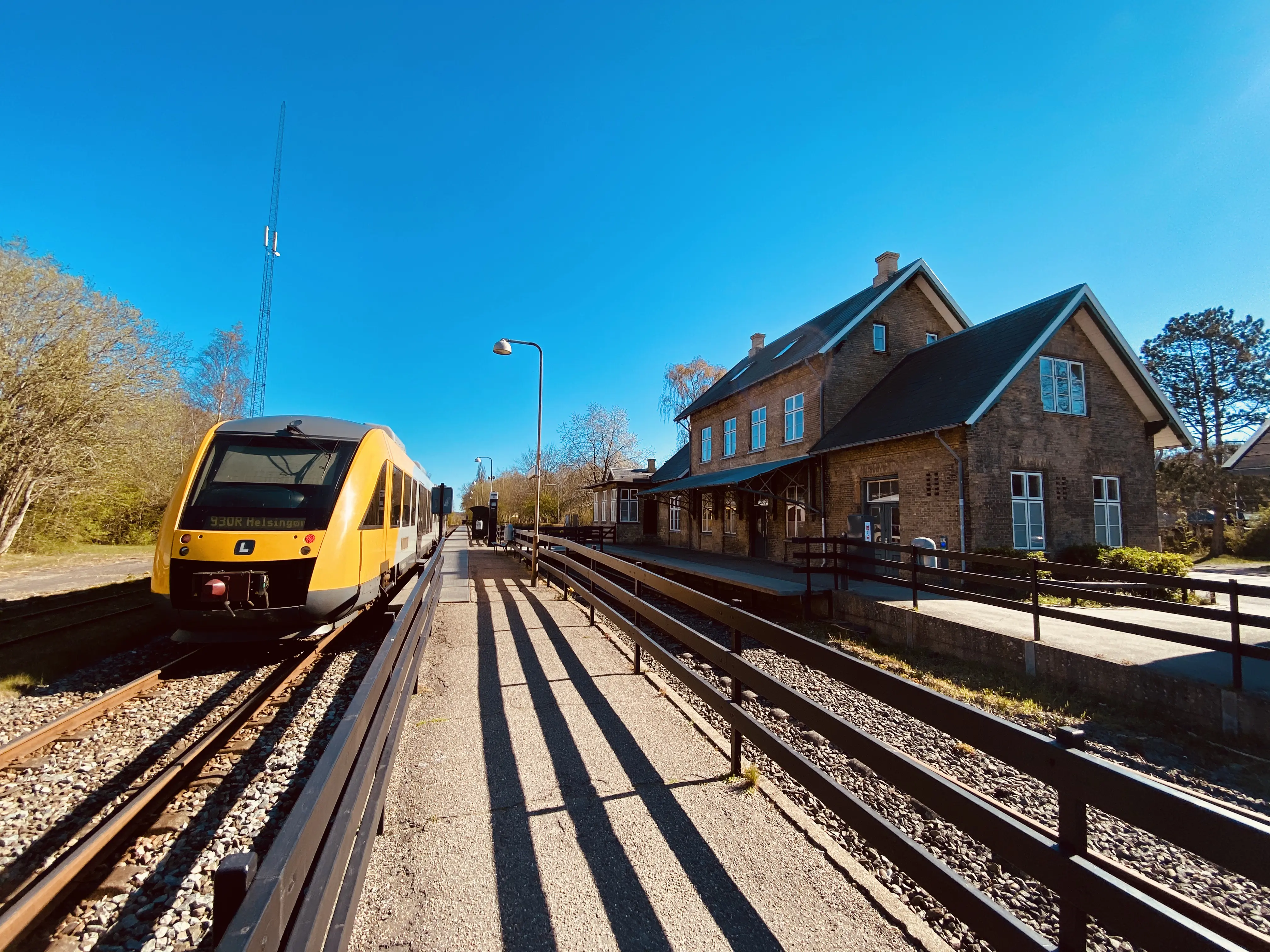 Billede af LT 114-214, tidligere LB 114-214 fotograferet ud for Kvistgård Station.