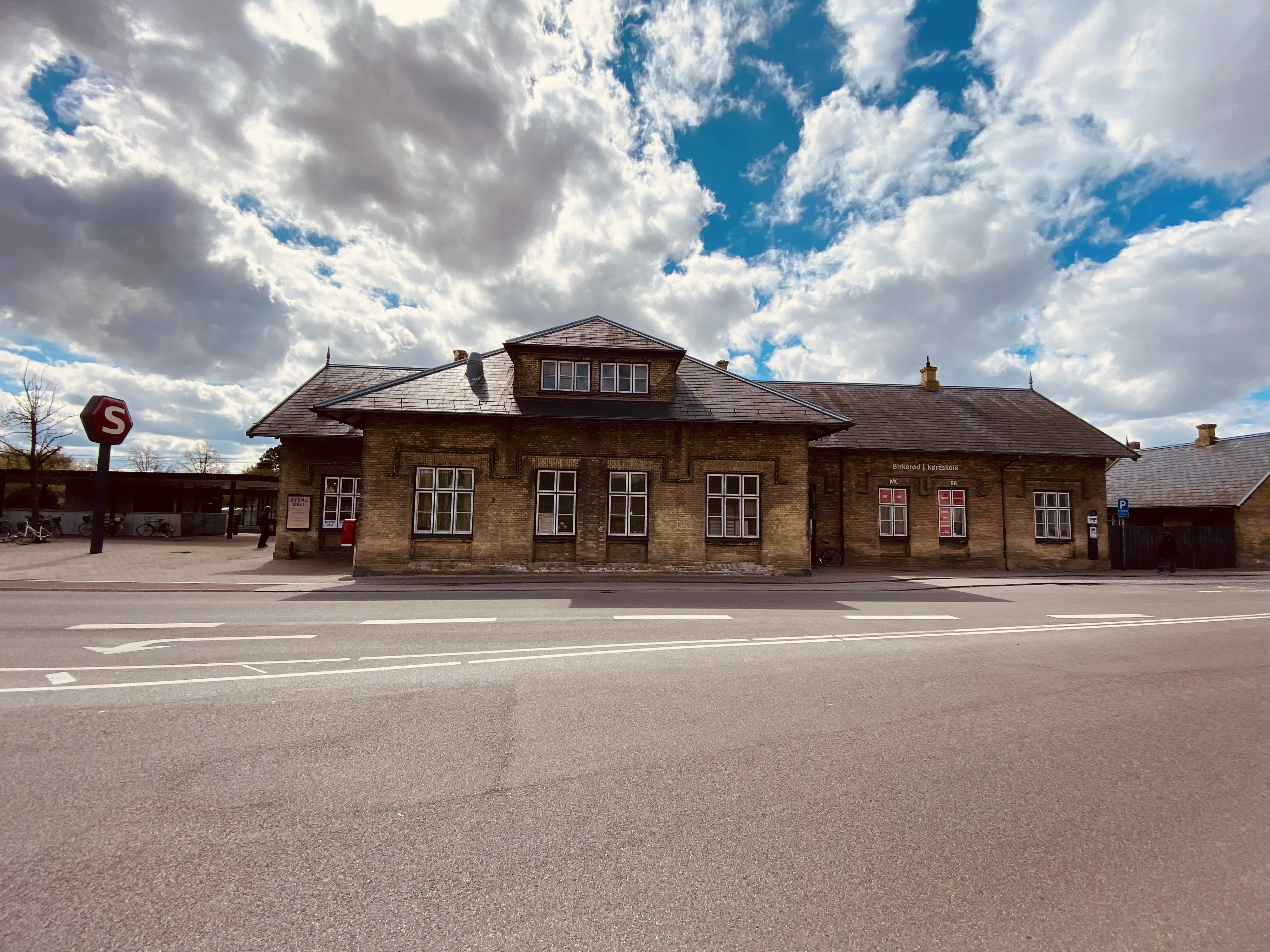 Billede af Birkerød Station.