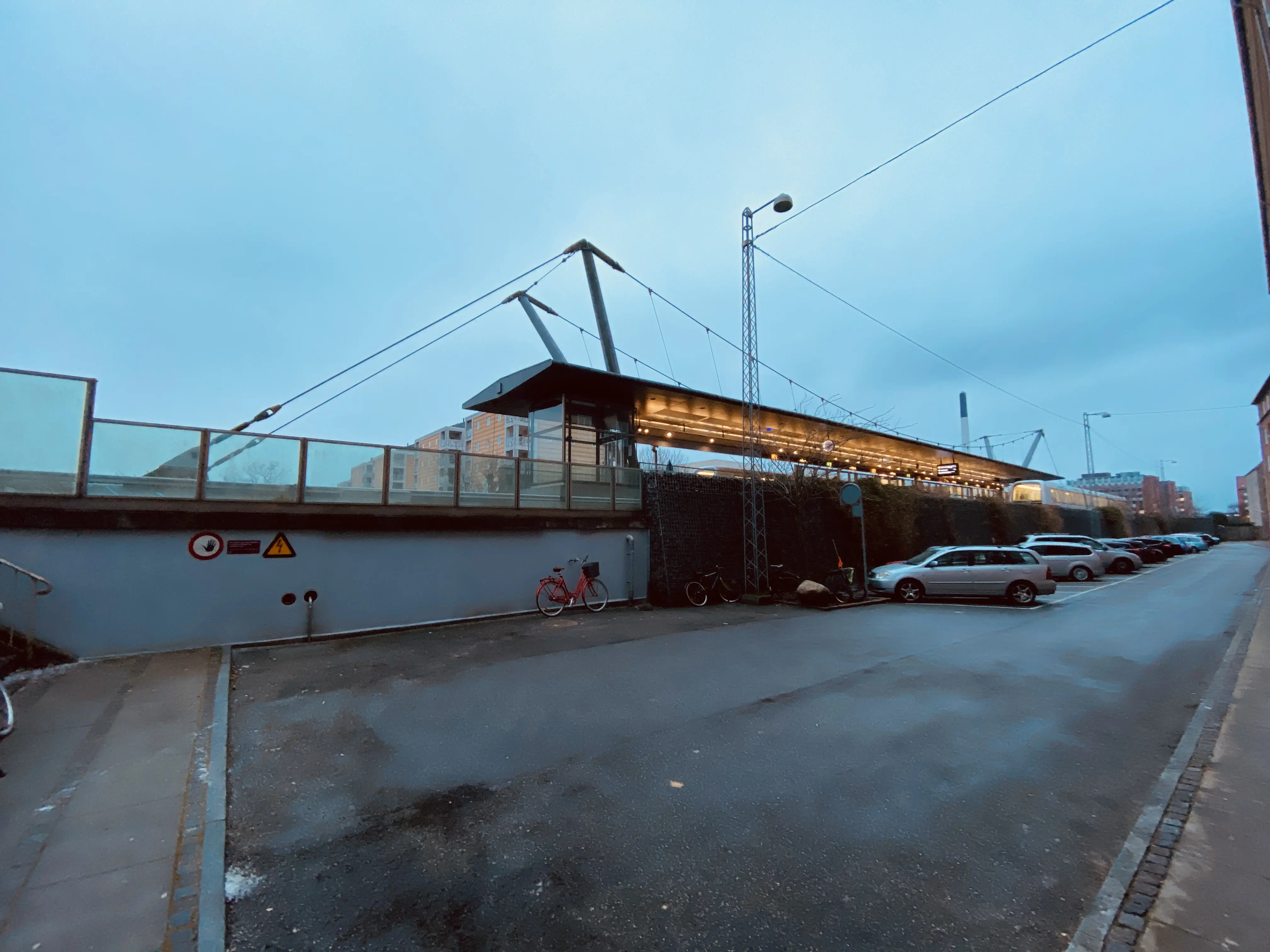 Billede af Lindevang S-togstrinbræt, som er nedlagt og blevet til Lindevang Metrostation.