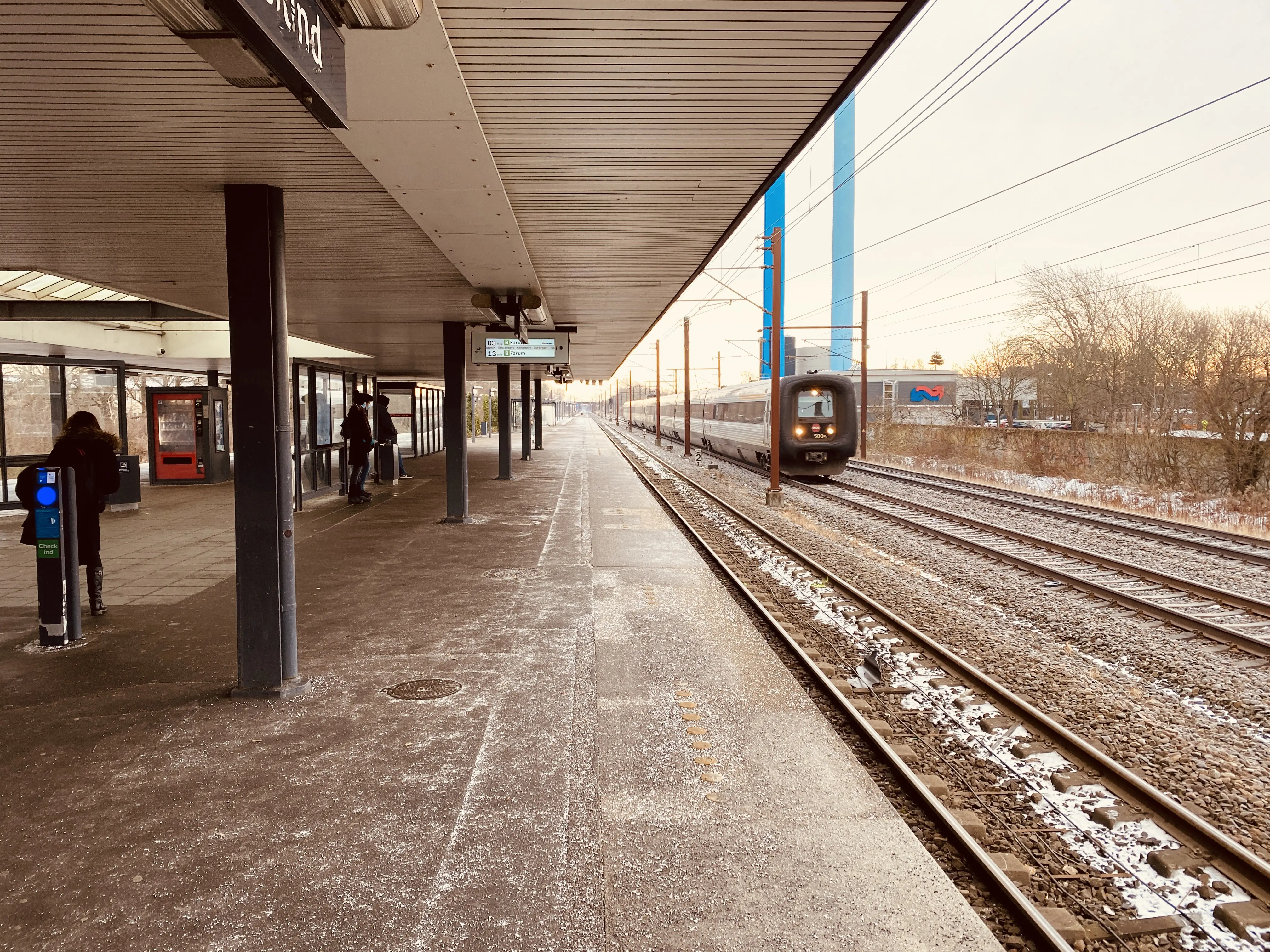 Billede af Albertslund S-togstrinbræt.