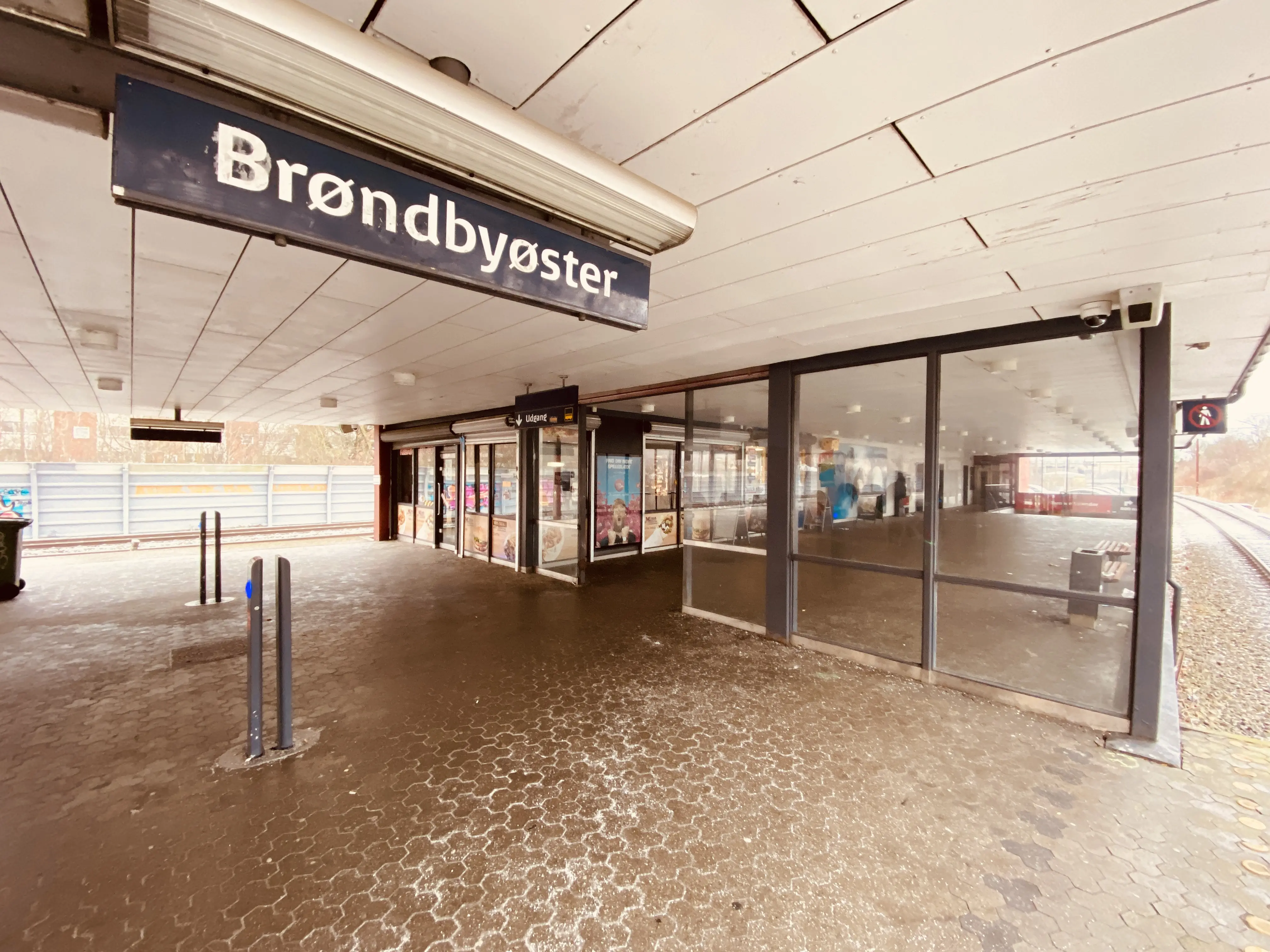 Billede af Brøndbyøster S-togstrinbræt.