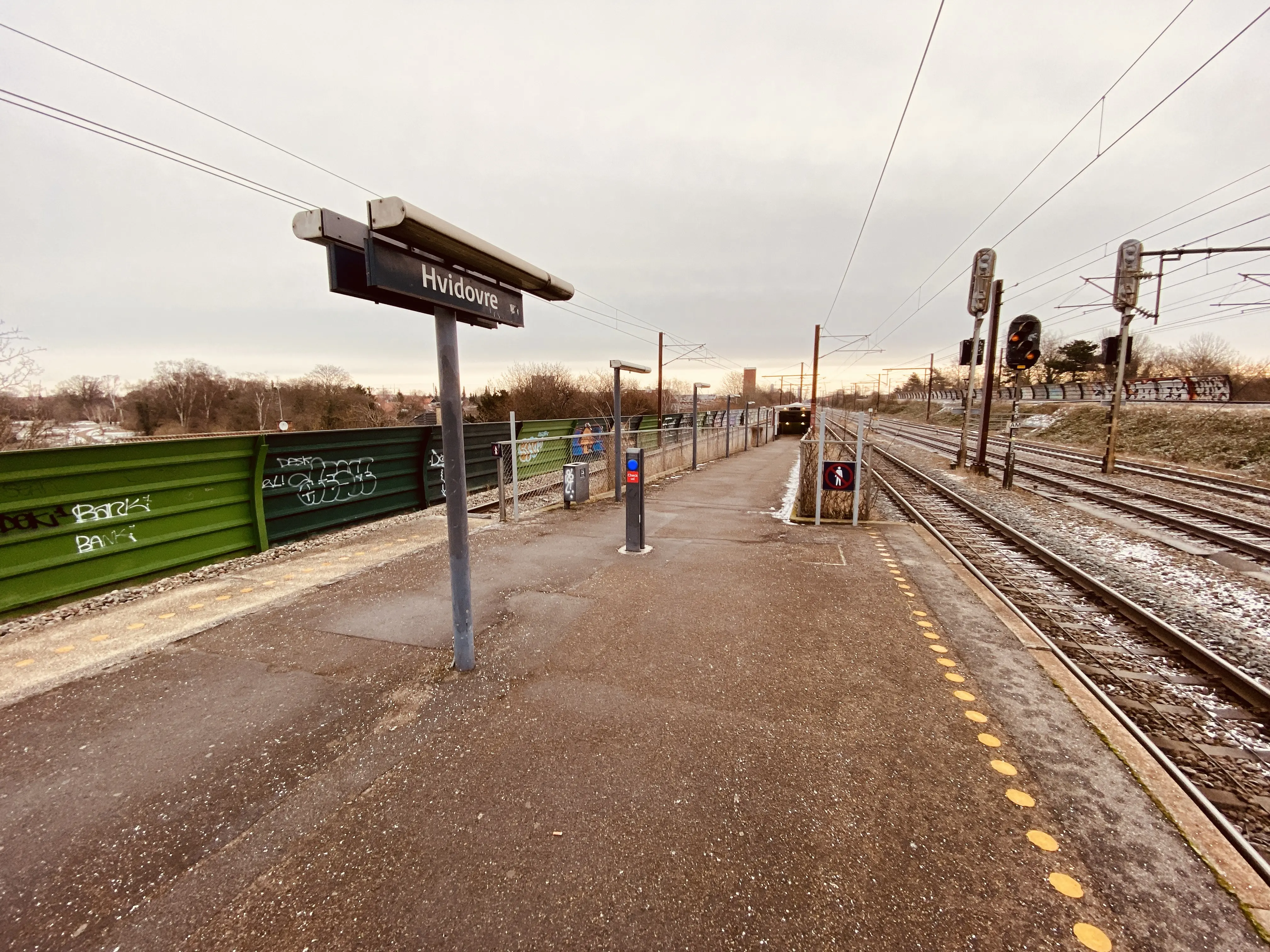 Billede af Hvidovre Nær S-togstrinbræt.