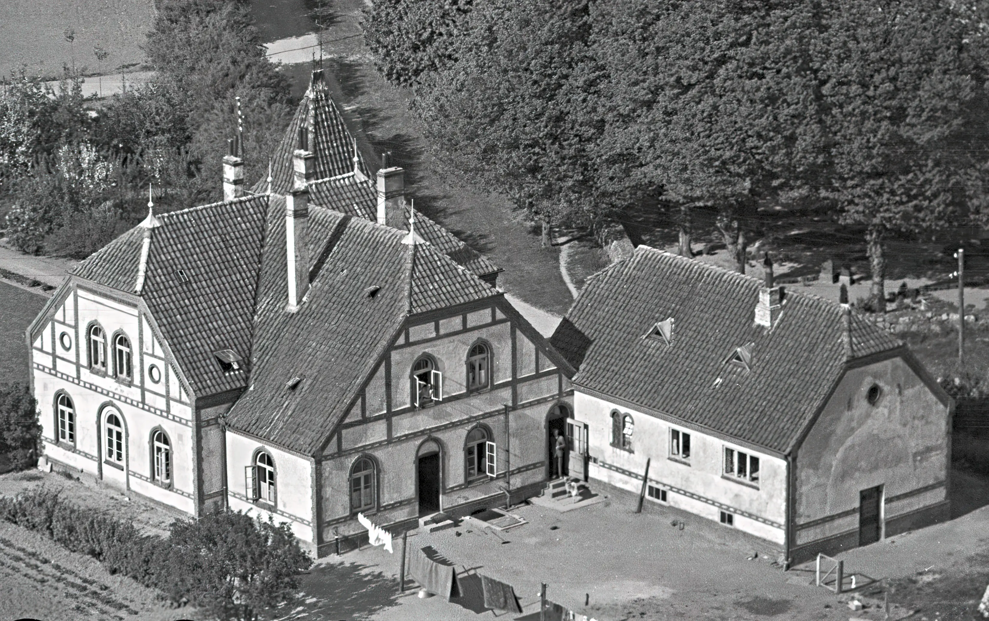 Billede af Fjelstrup Station.