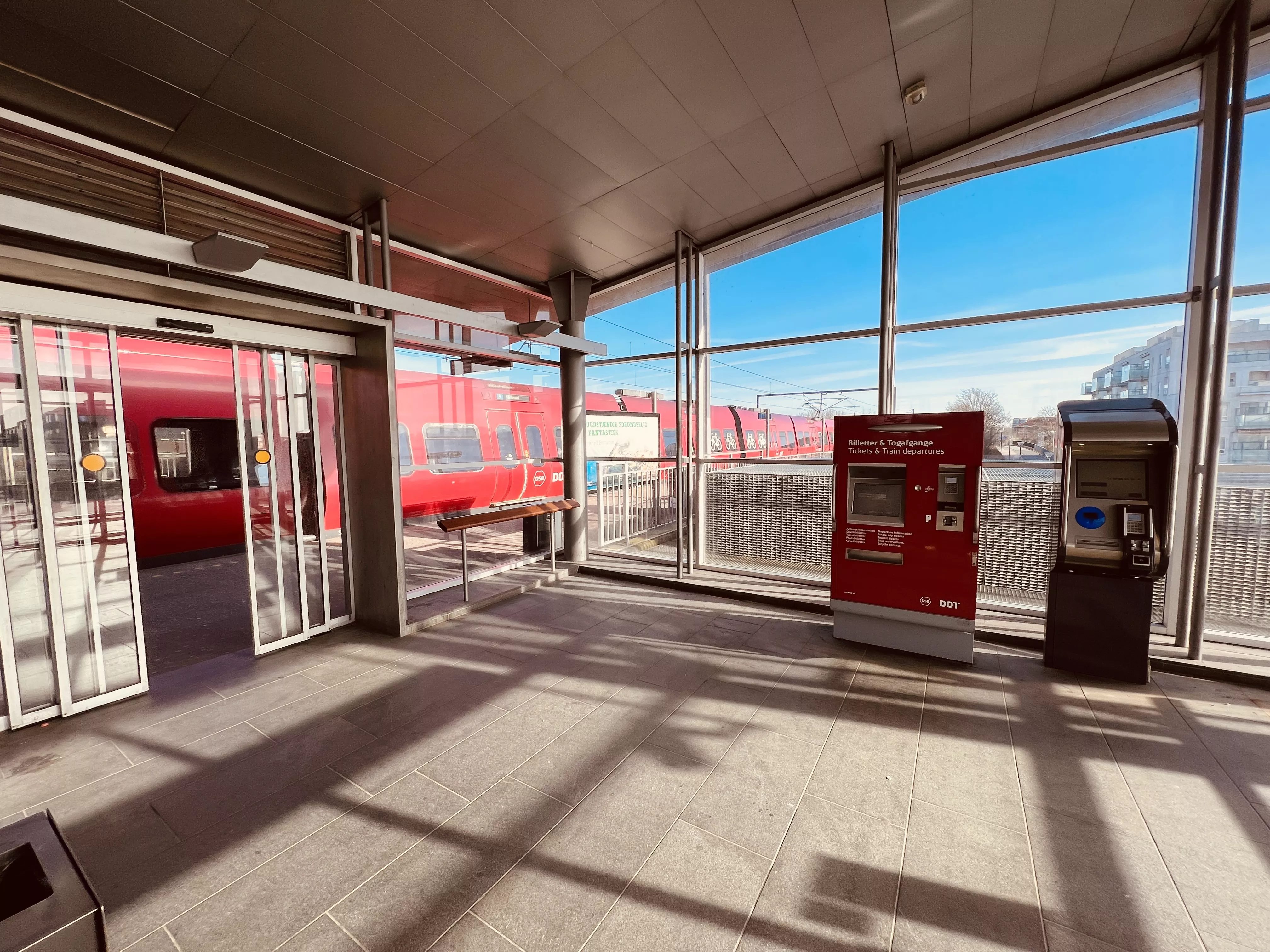 Billede af Ishøj S-togsstation.