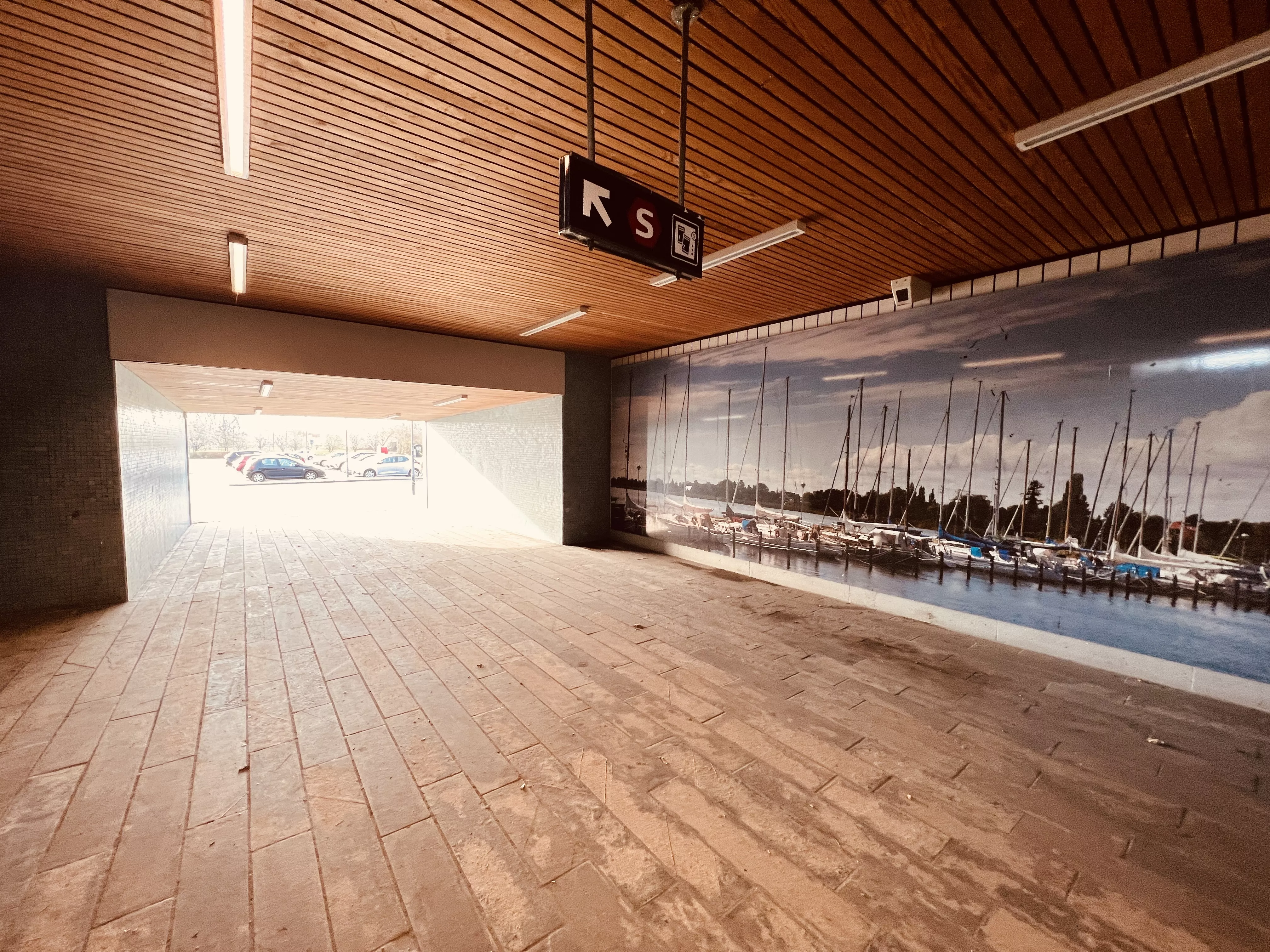 Billede af Åmarken S-togstrinbræt.