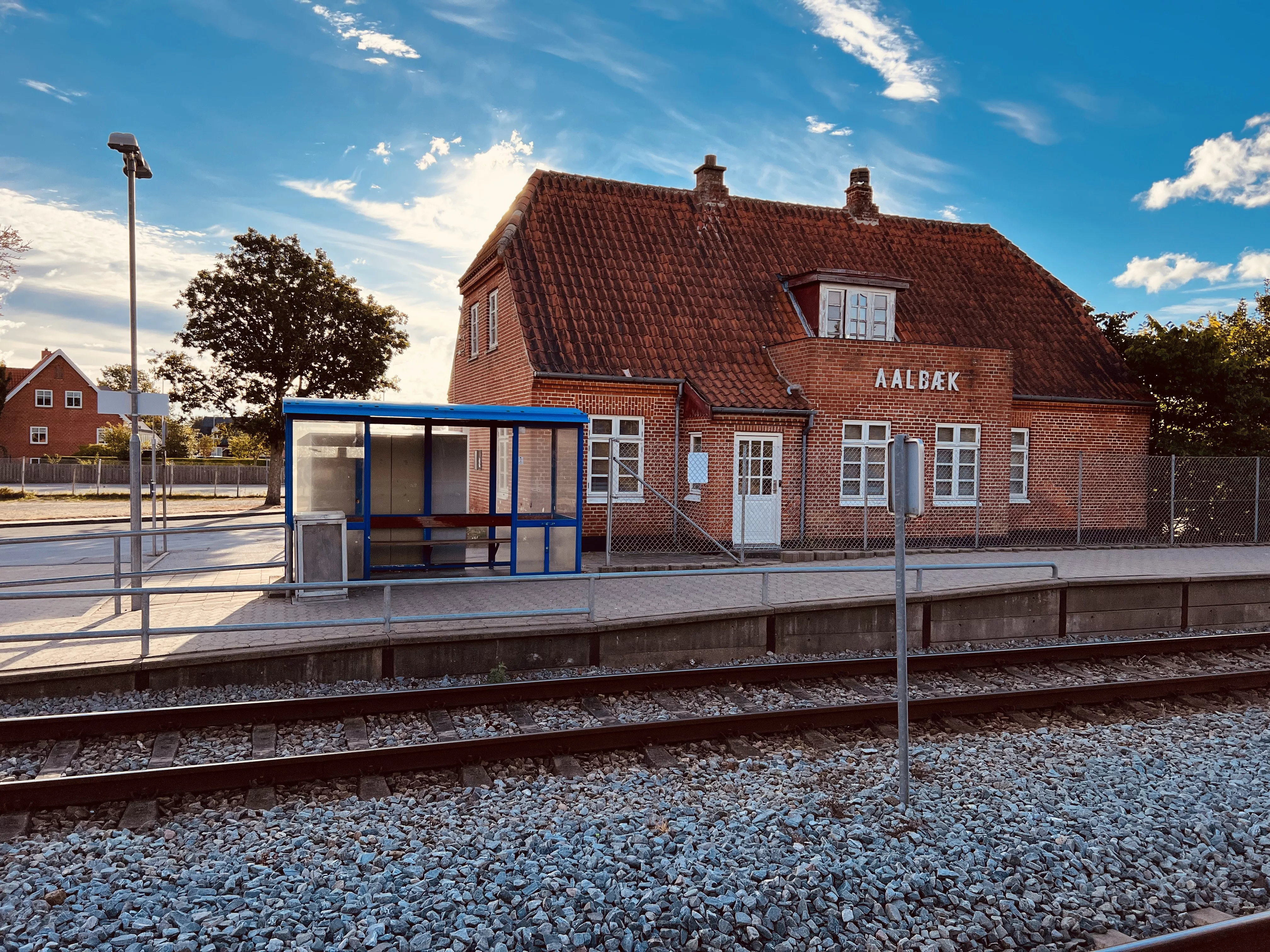 Billede af Ålbæk Station.