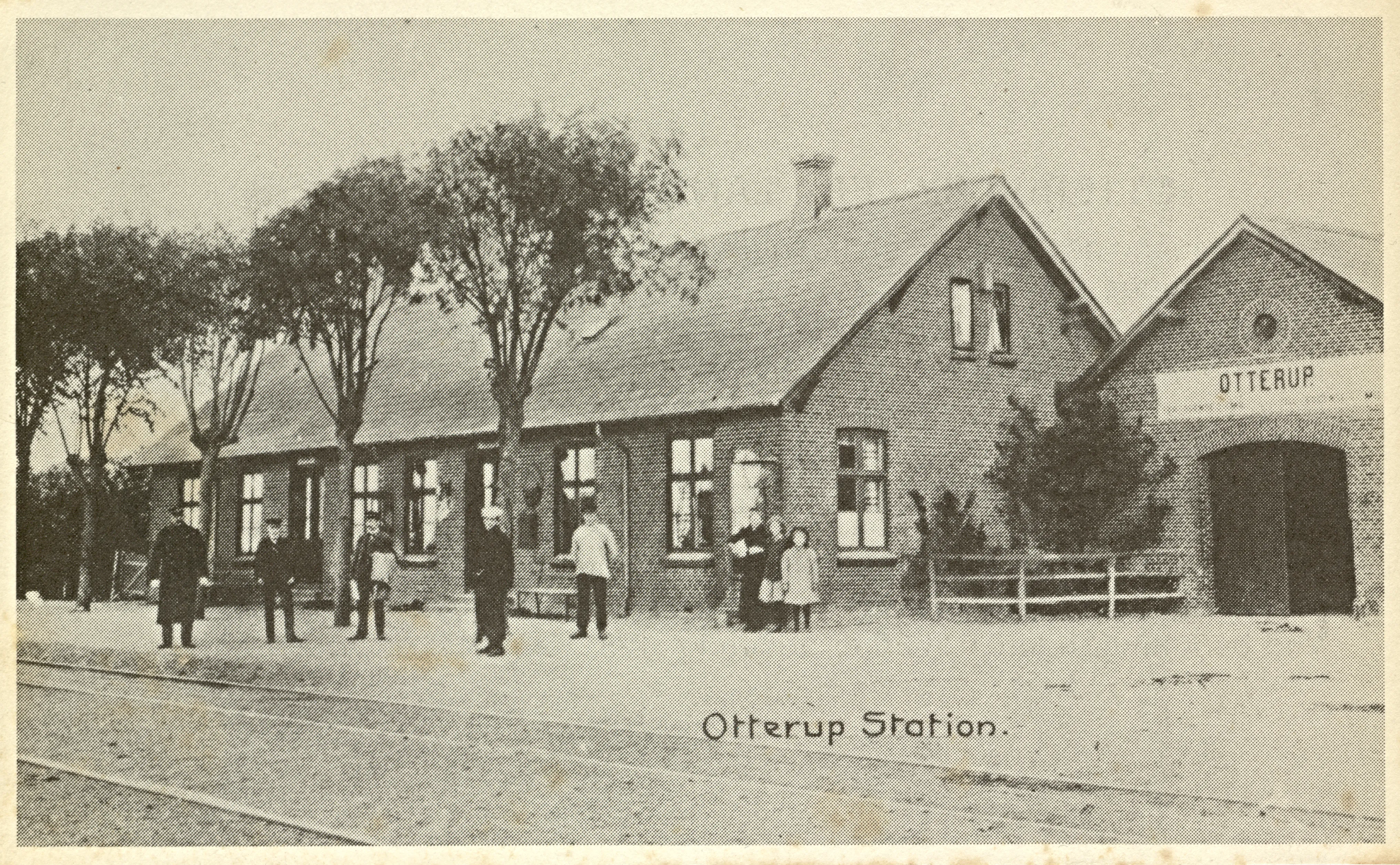 Postkort med Otterup Station.