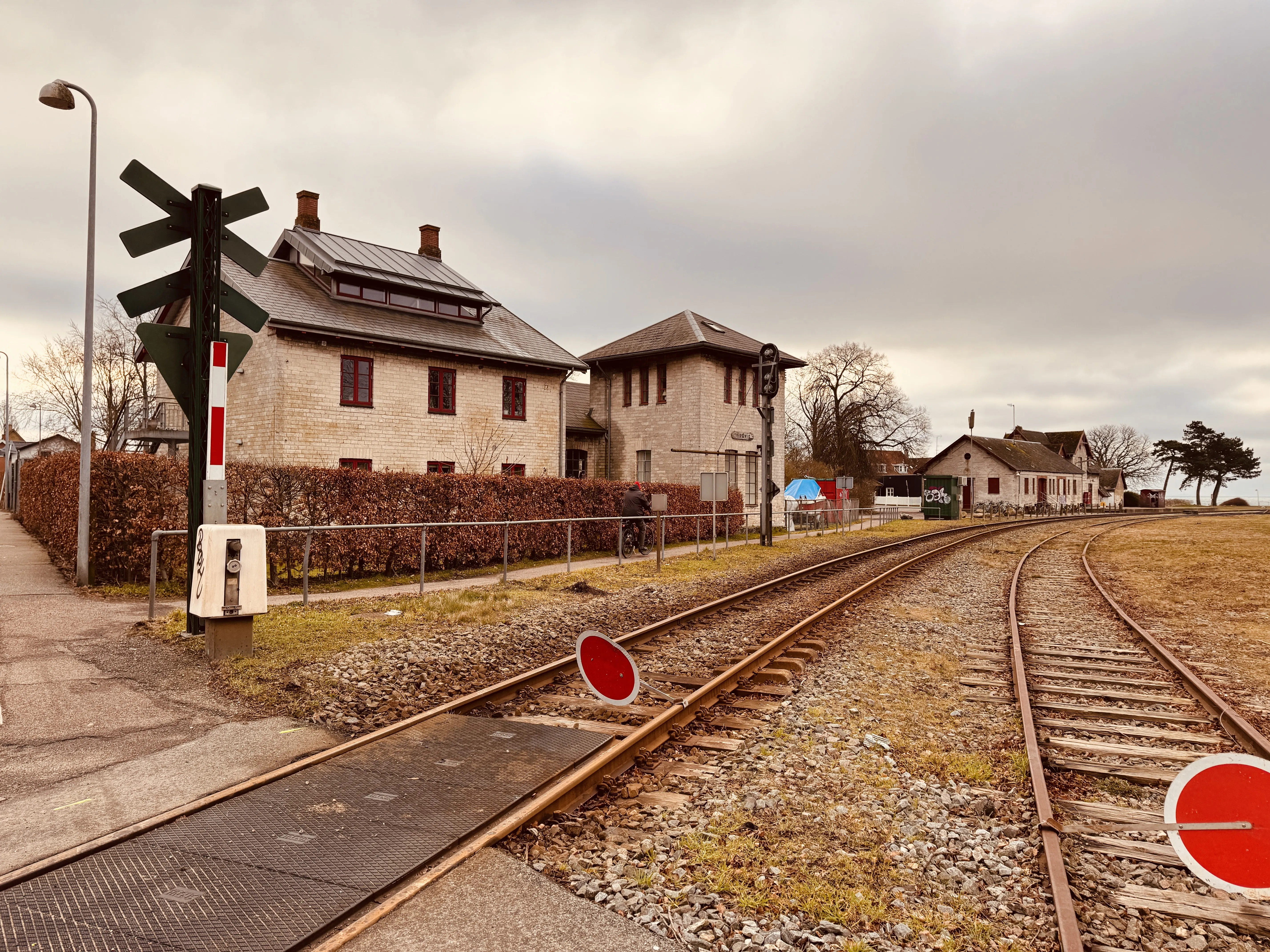 Billede af Rødvig Stations remise.