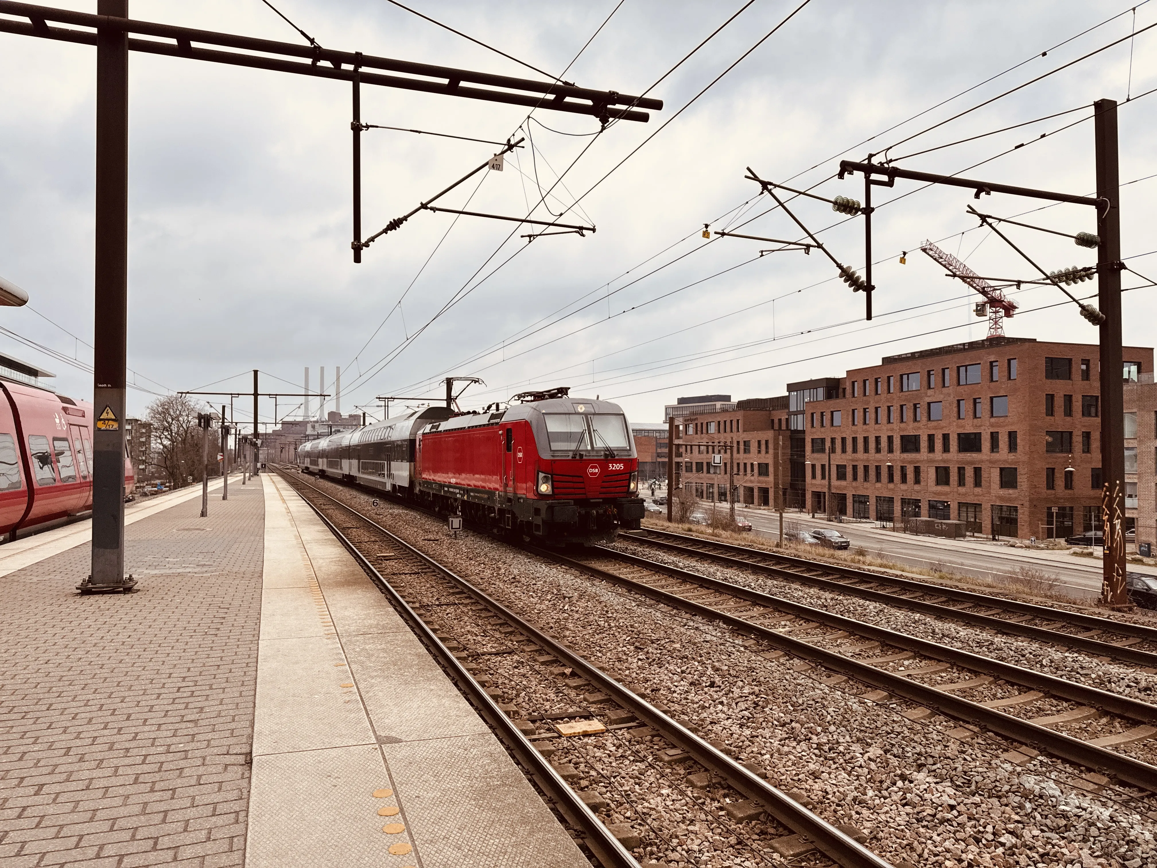 Billede af DSB EB 3205 fotograferet ud for Nordhavn S-togstrinbræt.