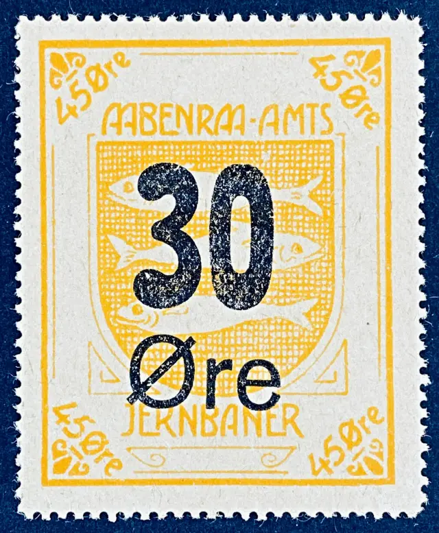 AaAJ 5 - Provisorium (overtryk) 30 Øre sort på 45 Øre Motiv: Aabenraa våbenskjold - Gul.