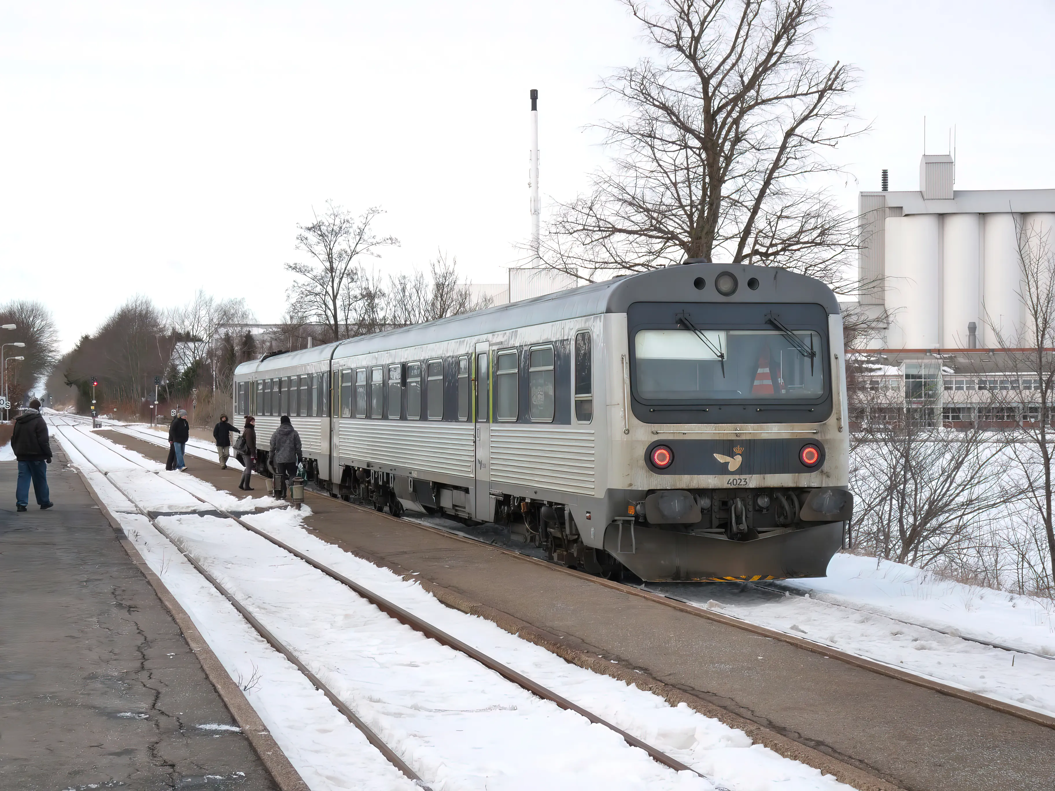 Billede af Gadstrup Stations ind og udkørsel.