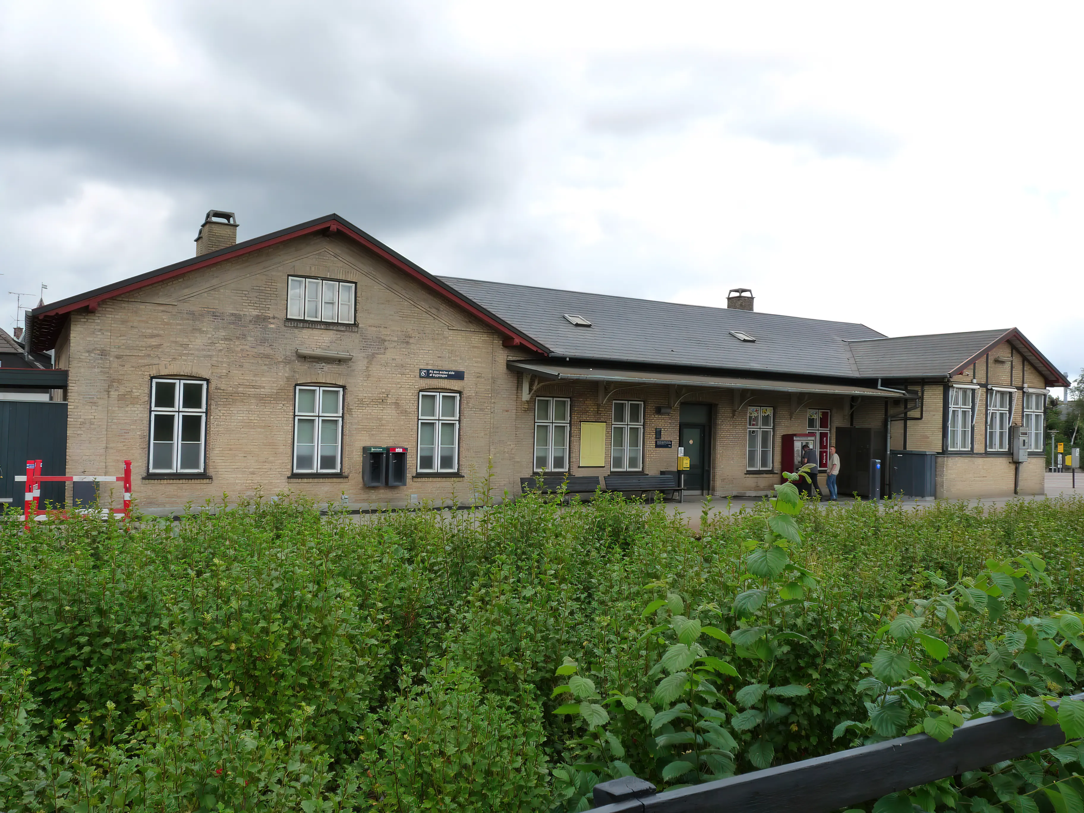 Billede af Hvalsø Station.