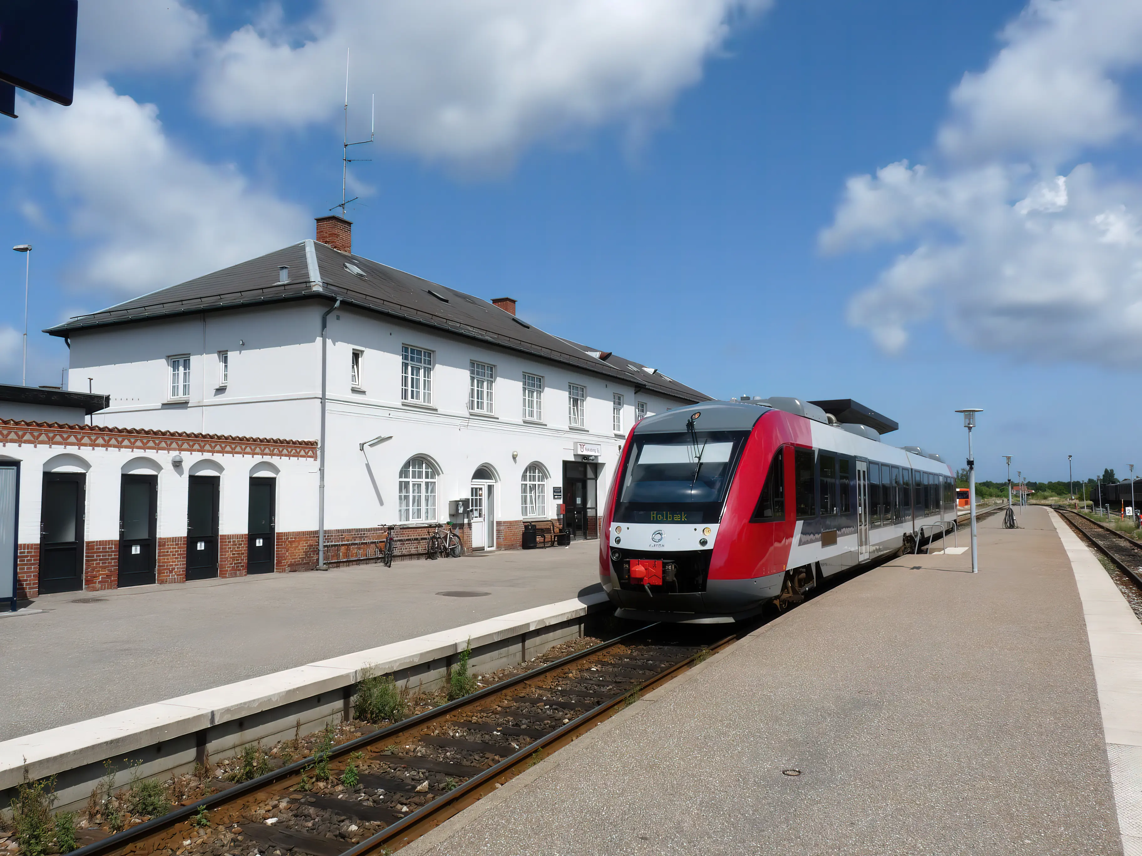 Billede af RTOG 2031-2131, tidligere VL 2031-2131 fotograferet ud for Nykøbing Sjælland Station.