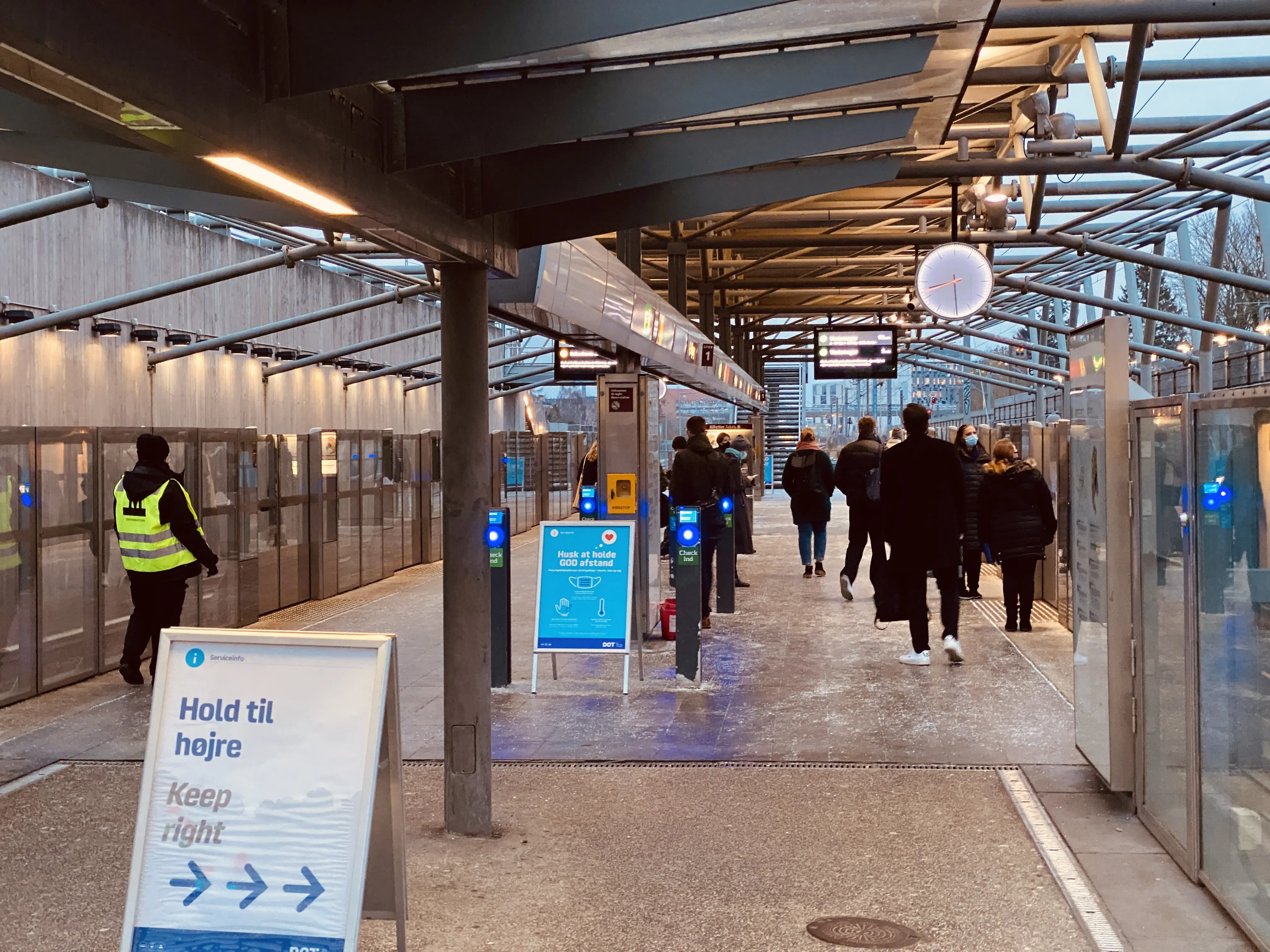 Billede af Vanløse Metrostation.