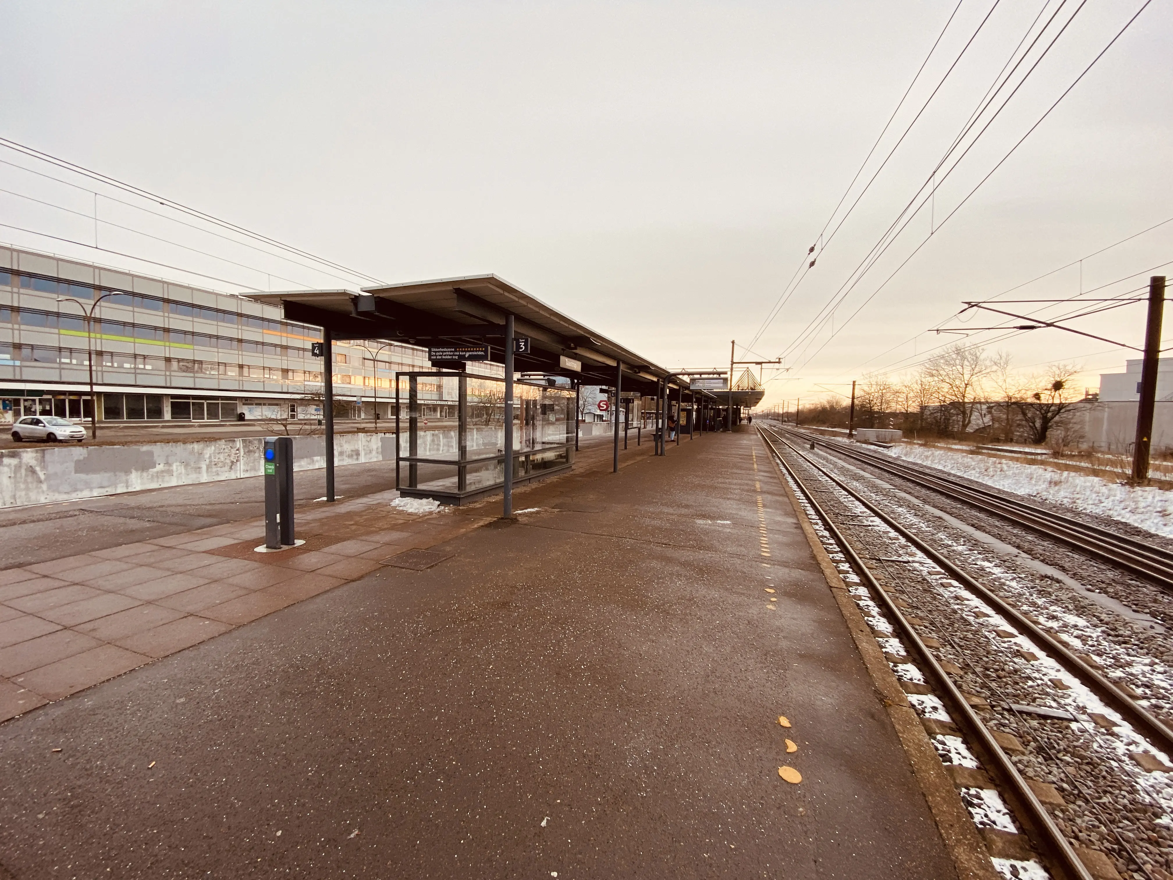 Billede af Taastrup S-togstrinbræt.