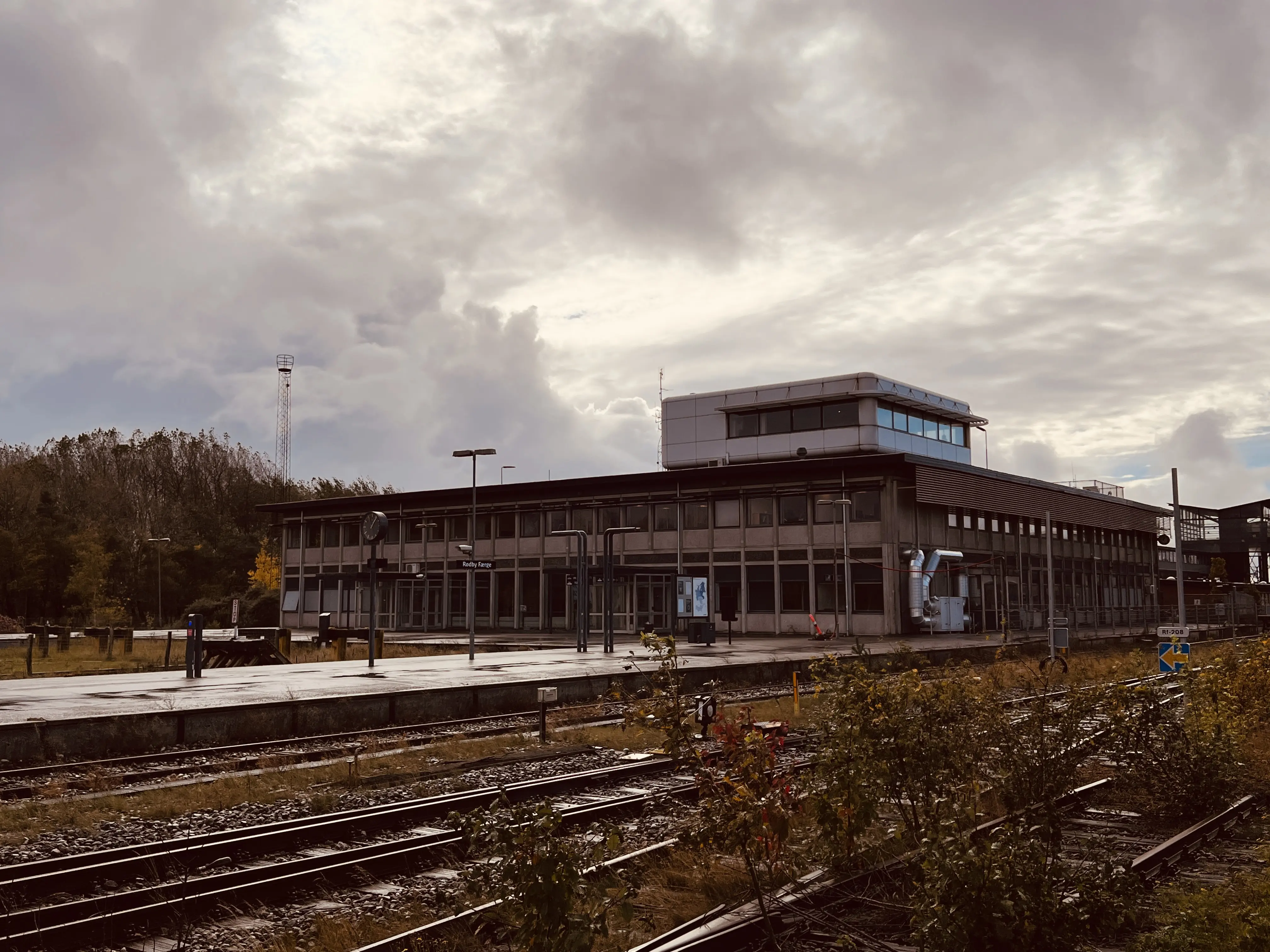 Billede af Rødby Færge Station.