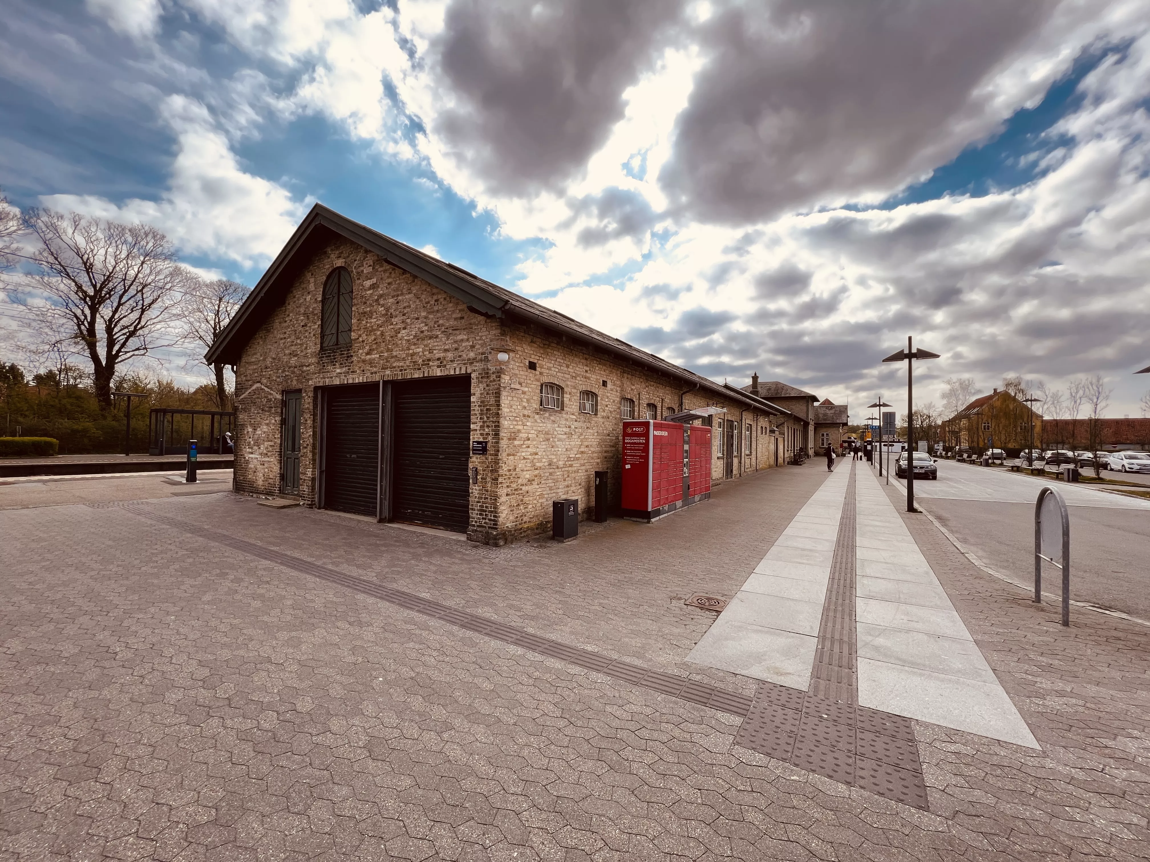 Billede af Sorø Stations varehus.