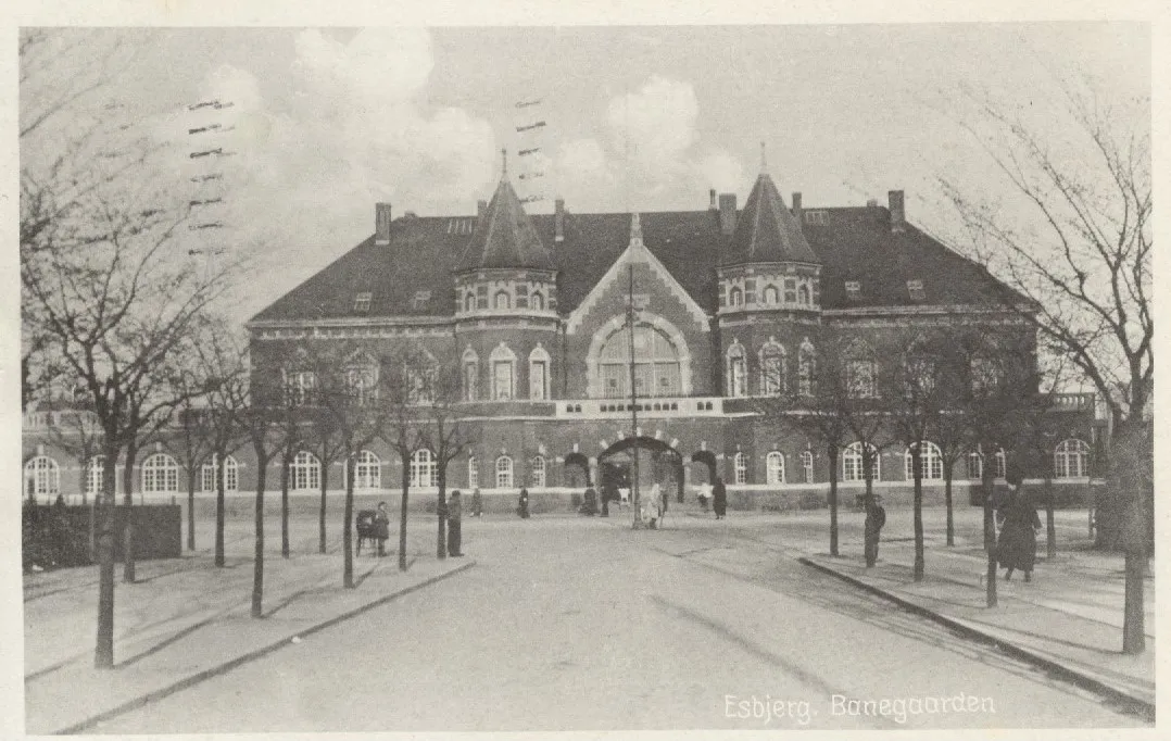 Postkort af Esbjerg Station.