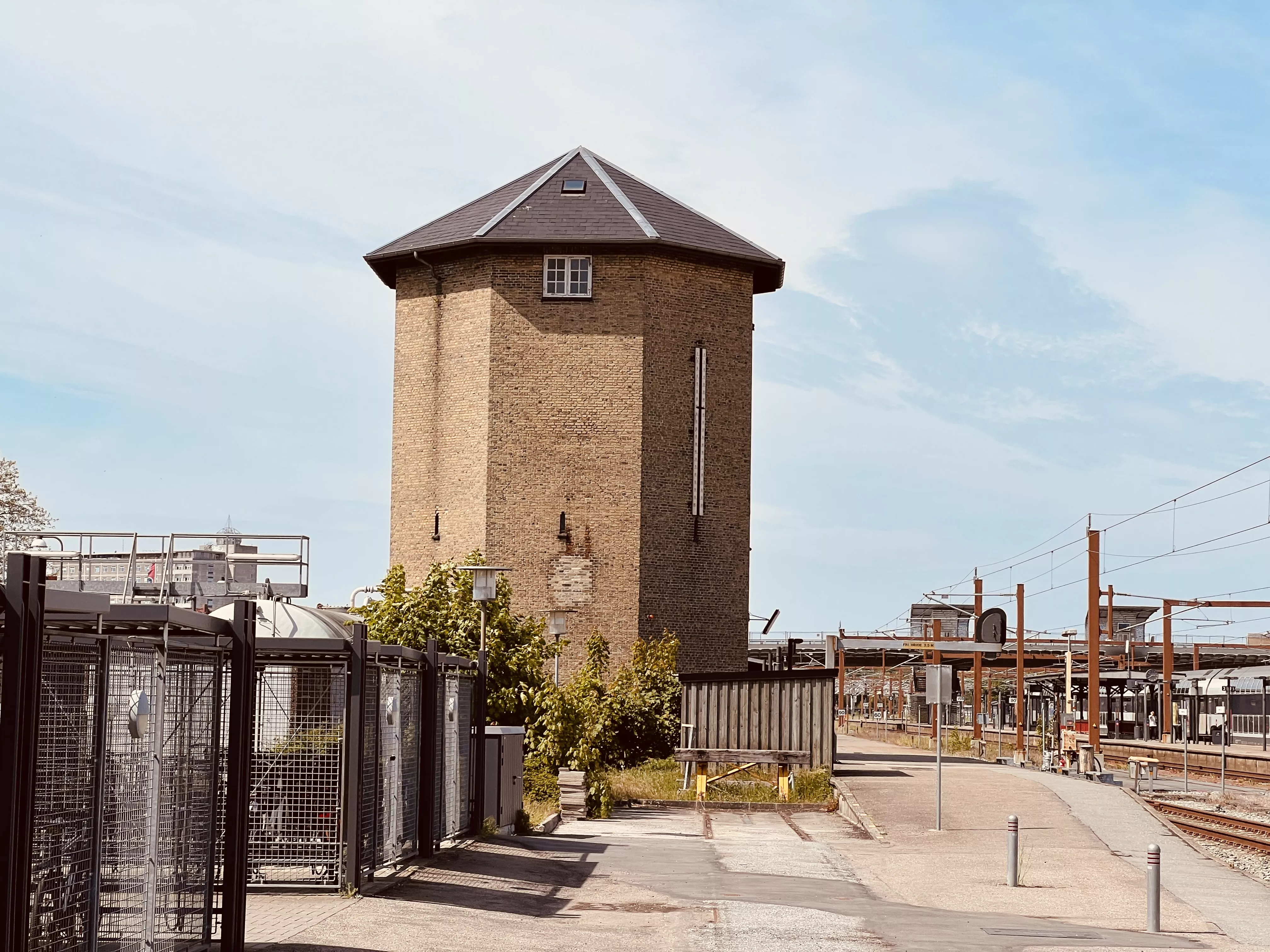 Billede af Næstved Stations vandtårn.