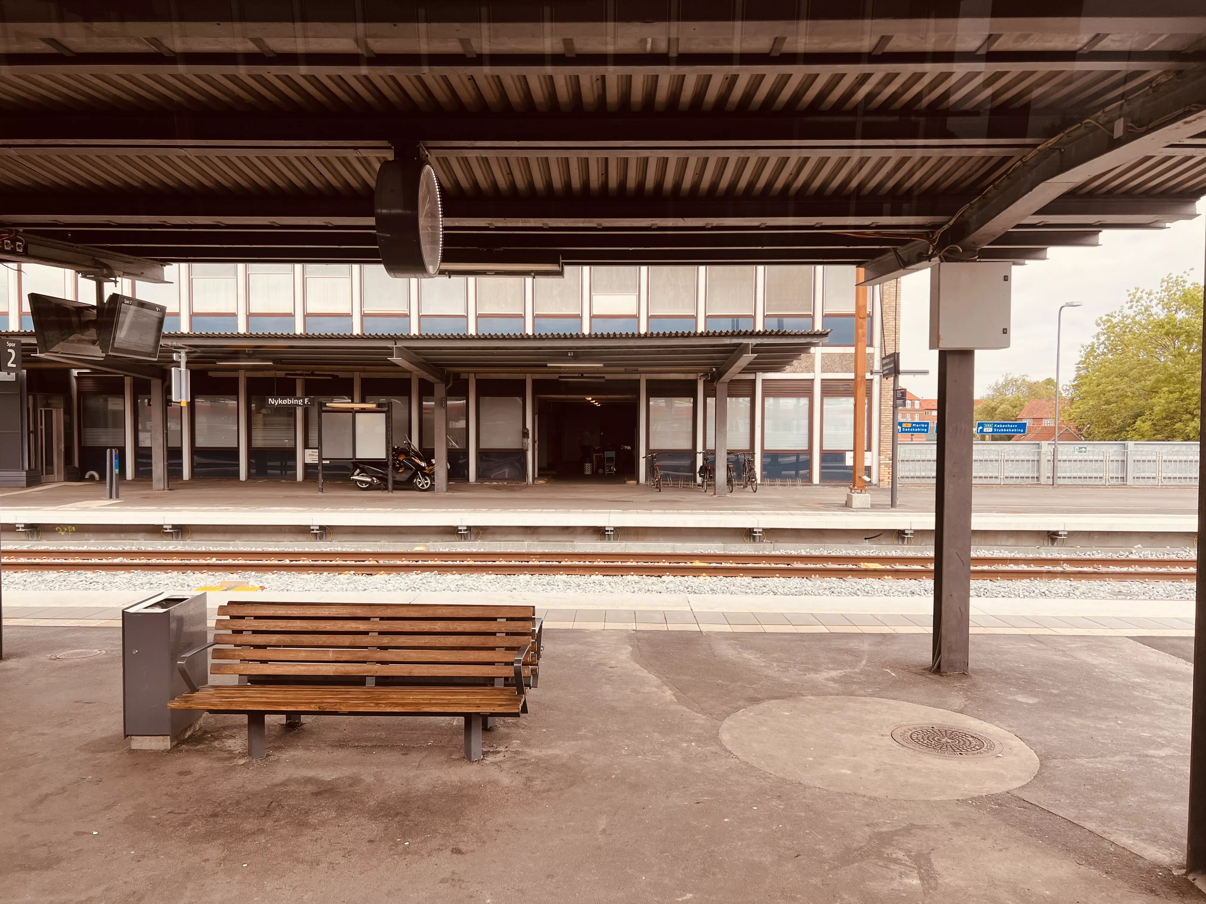 Billede af Nykøbing Falster Station.