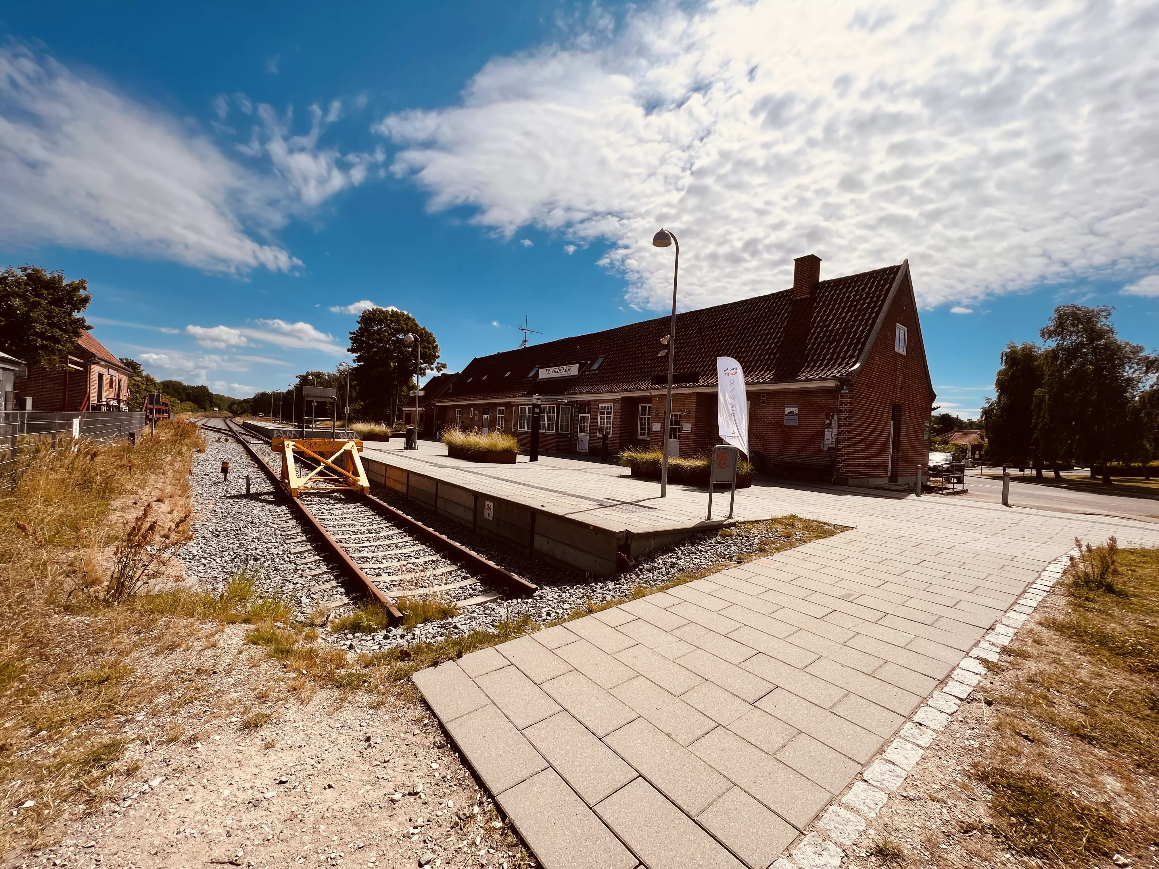 Billede af Tisvildeleje Station.