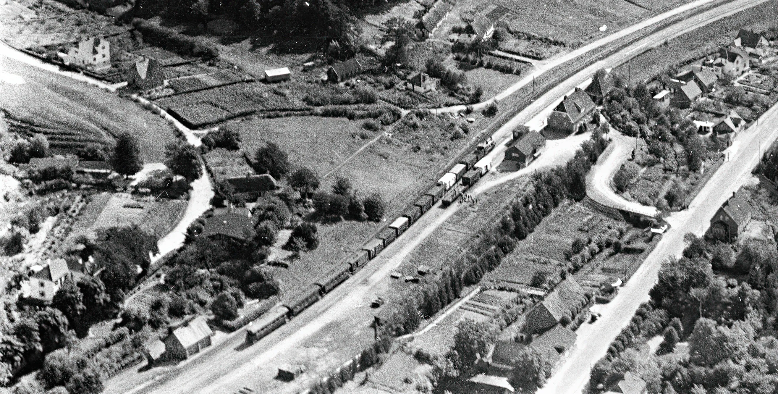 Billede af Grejsdal Privatbanestation nederst til venstre.