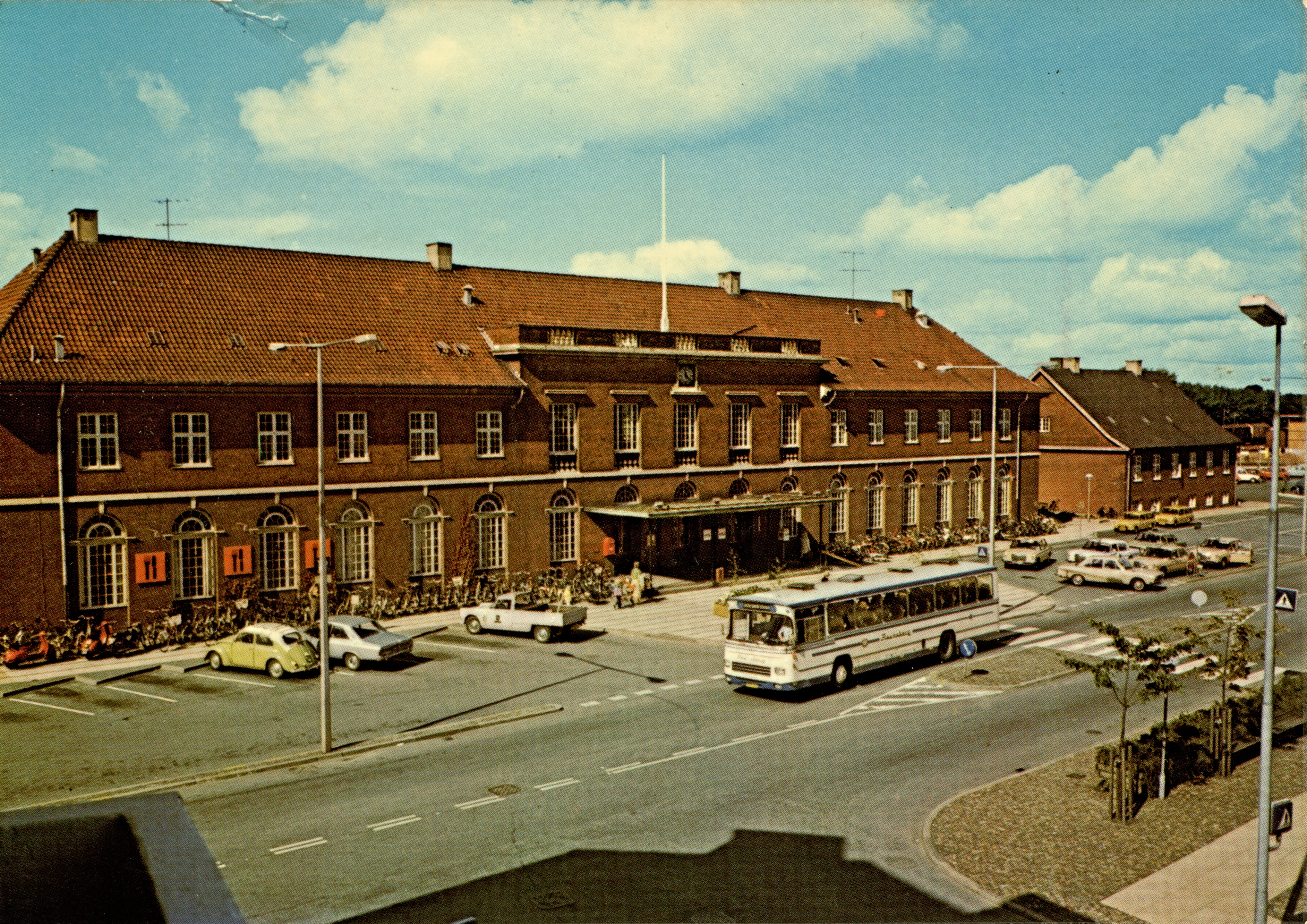 Postkort med Horsens Station.