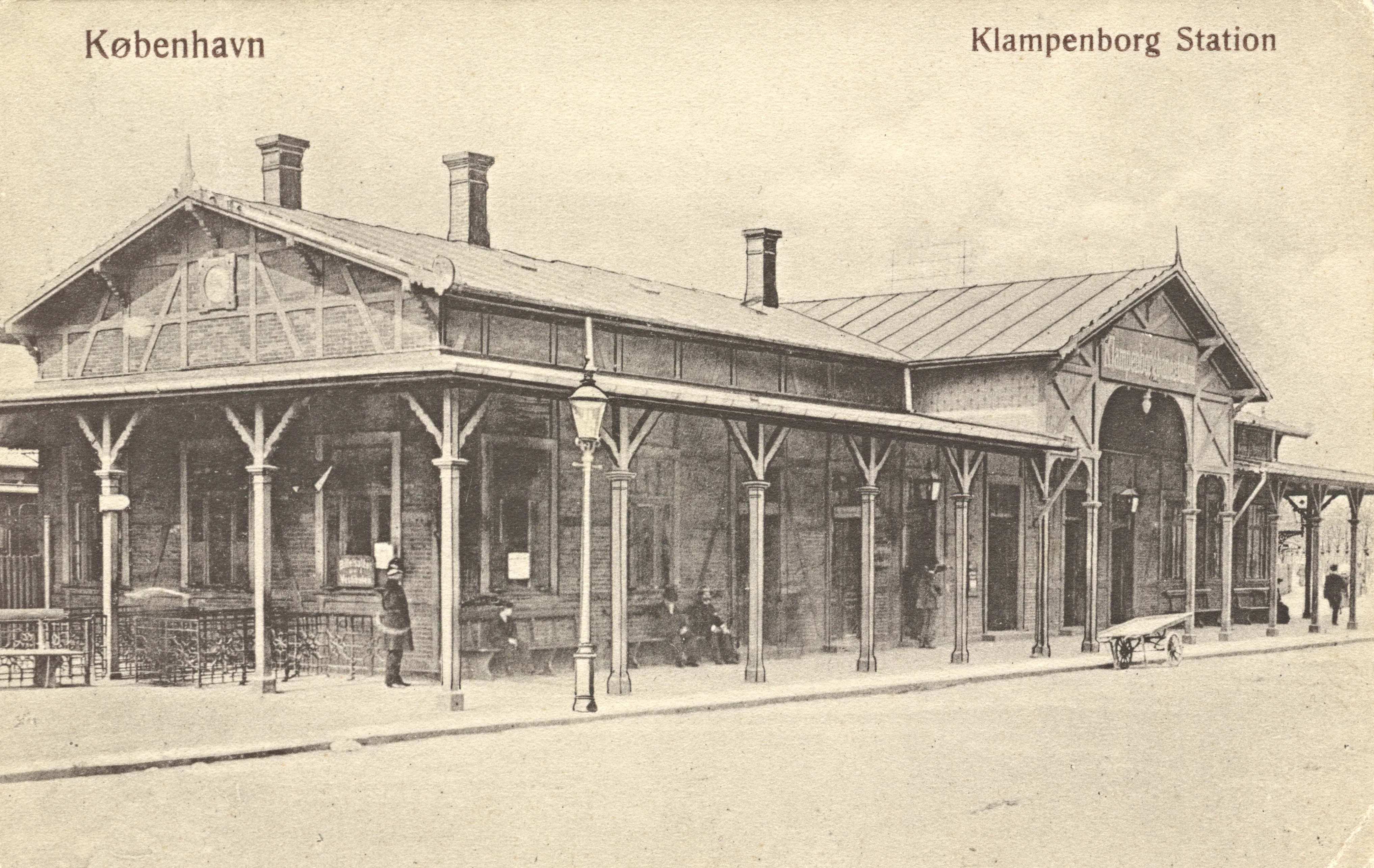 Postkort med Klampenborgbane Station.