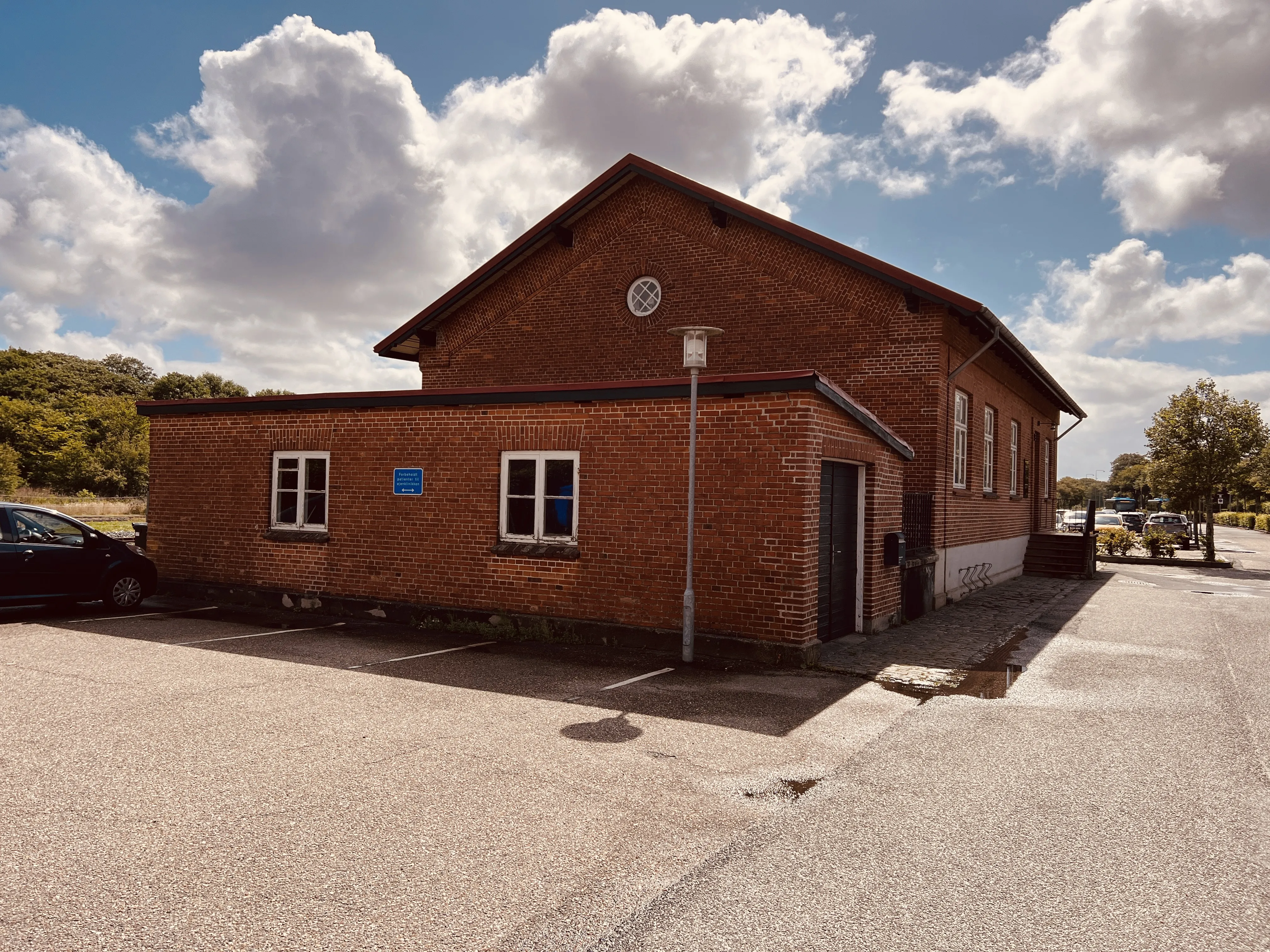 Billede af Ringkøbing Stations varehus.