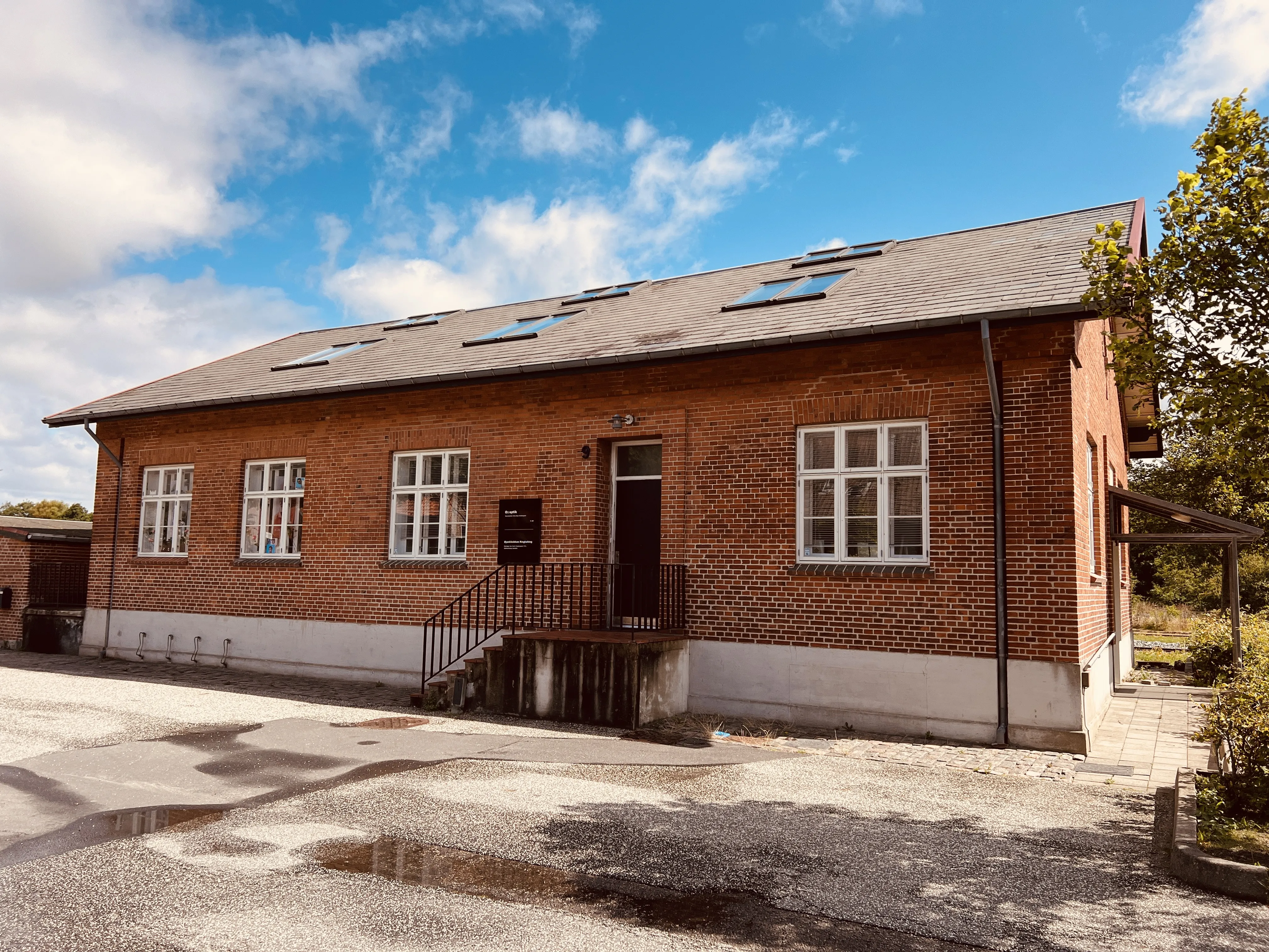 Billede af Ringkøbing Stations varehus.