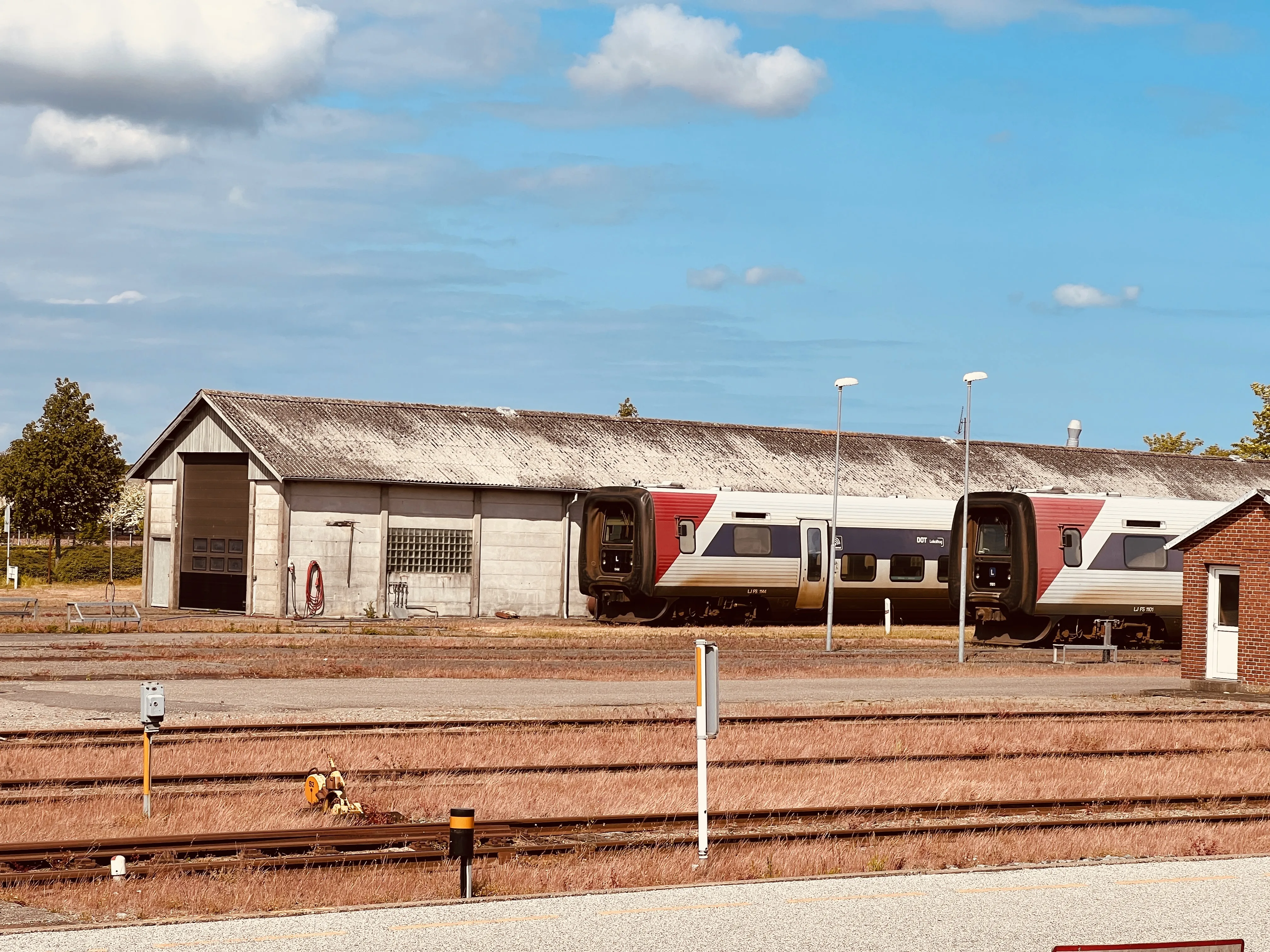 Billede af LT FS 1001, tidligere LJ FS 1001 - fotograferet ud for Nakskov Station.