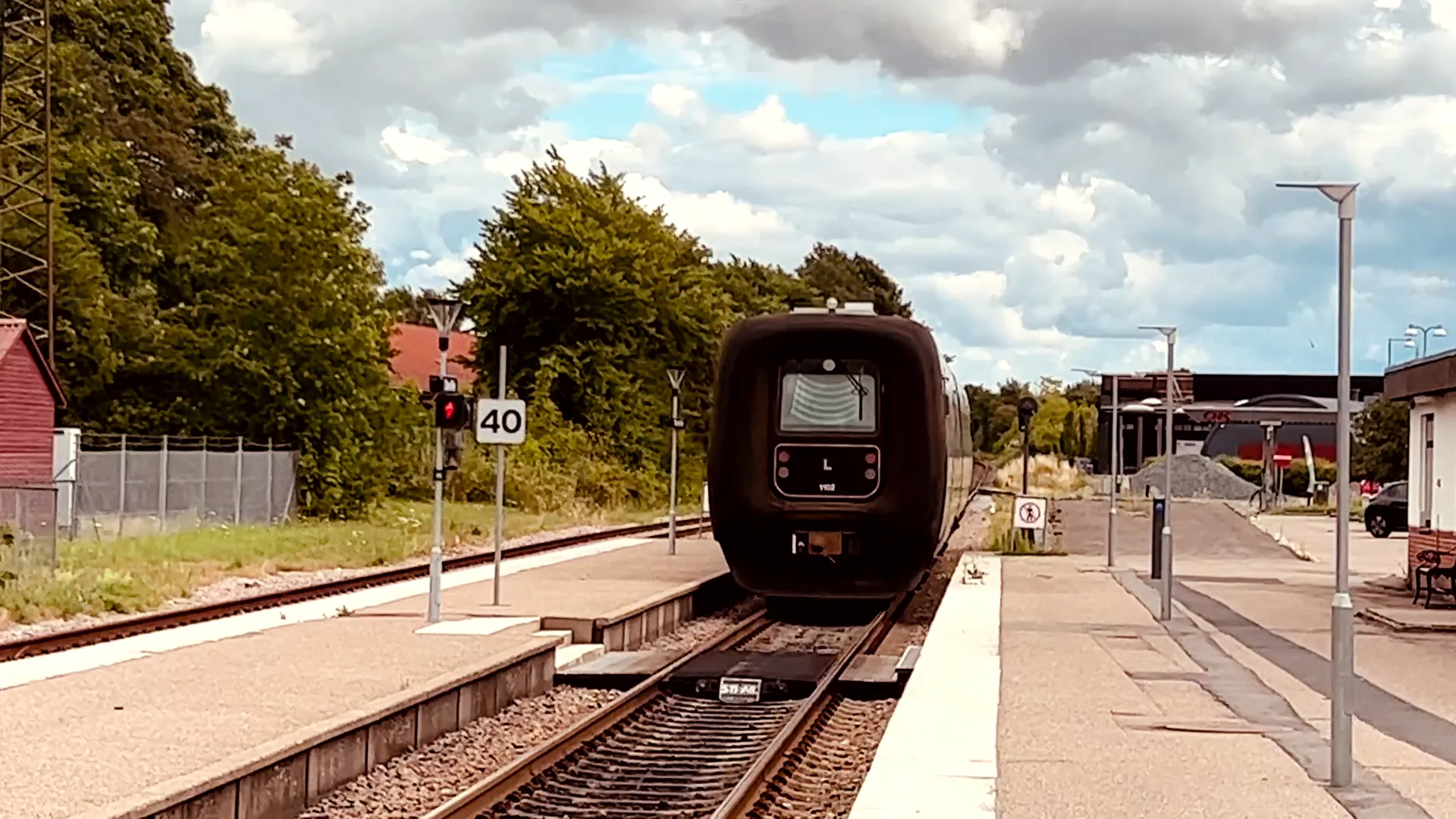 Billede af LT FS 1002, tidligere LJ FS 1002 - fotograferet ud for Stenlille Station.