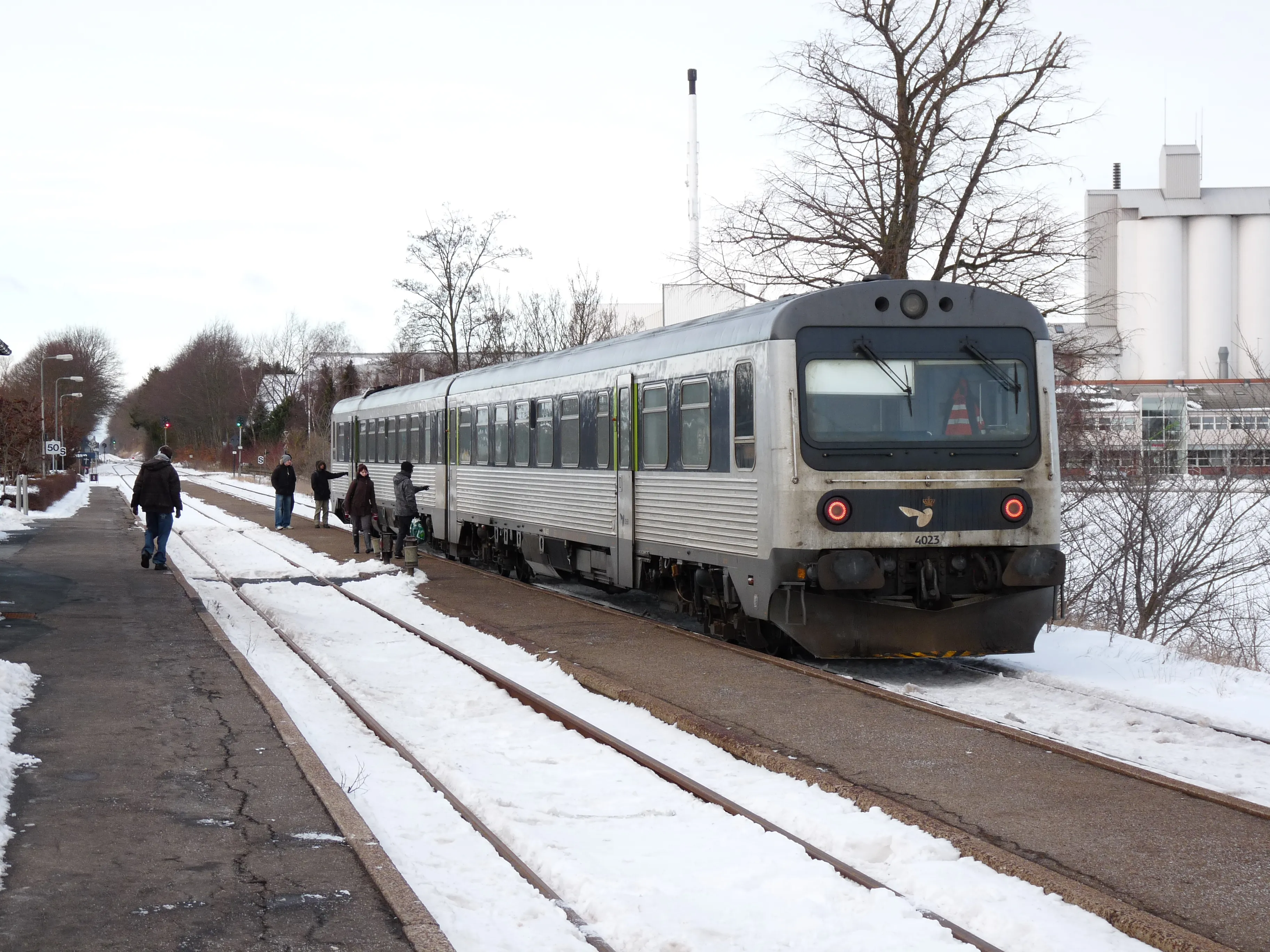 Billede af DSB MR 4023 fotograferet ud for Gadstrup Station.