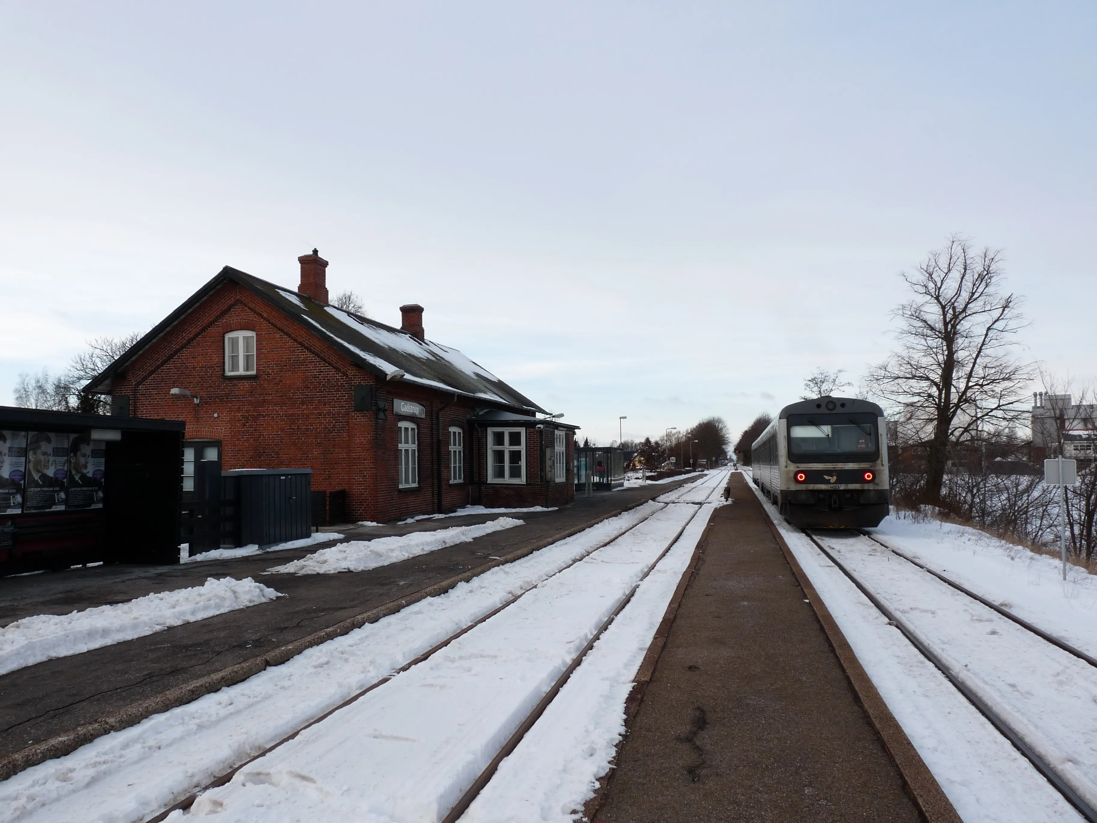 Billede af DSB MR 4023 fotograferet ud for Gadstrup Station.