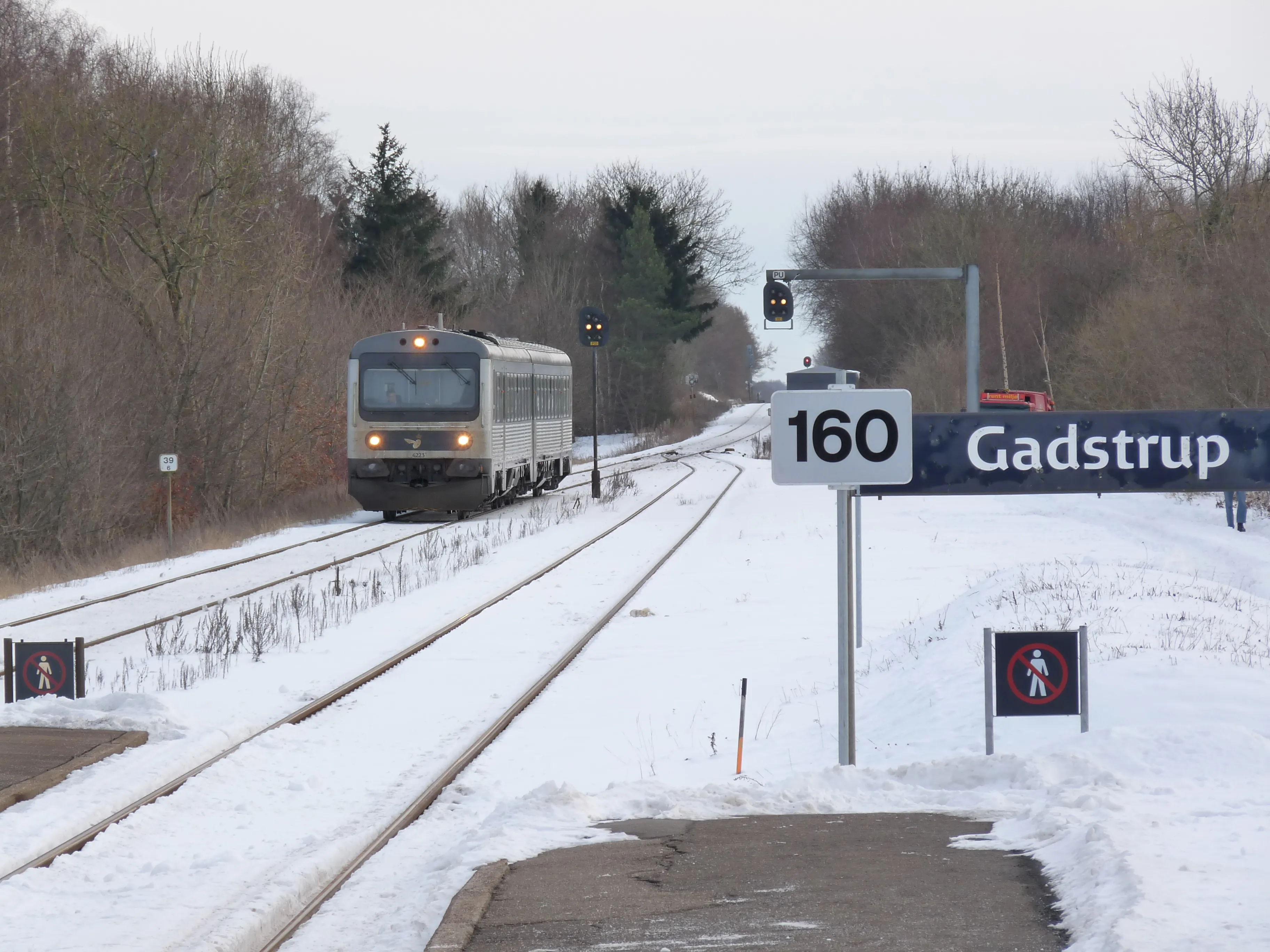 Billede af DSB MRD 4223 fotograferet ud for Gadstrup Station.