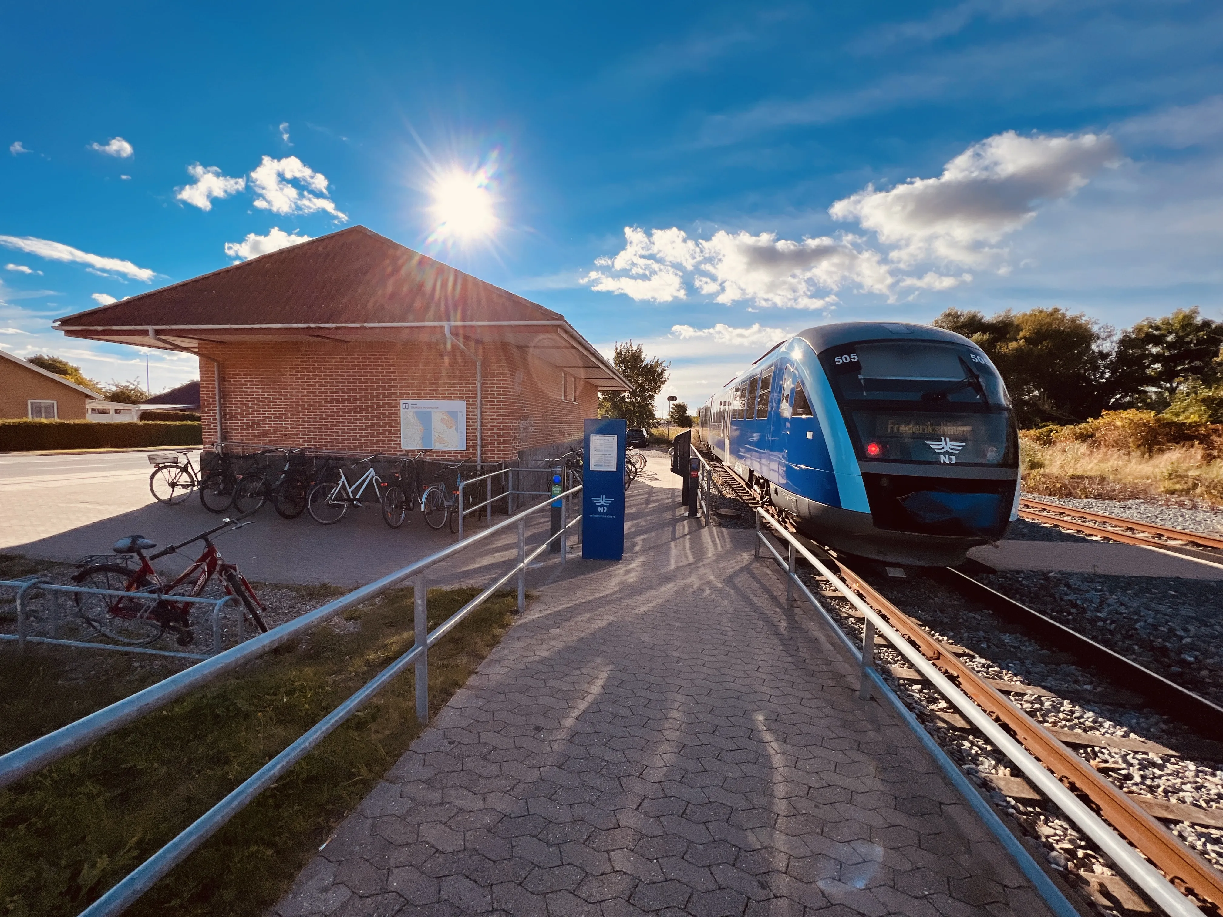 Billede af NJJ DM 505 fotograferet ud for Strandby Trinbræt.