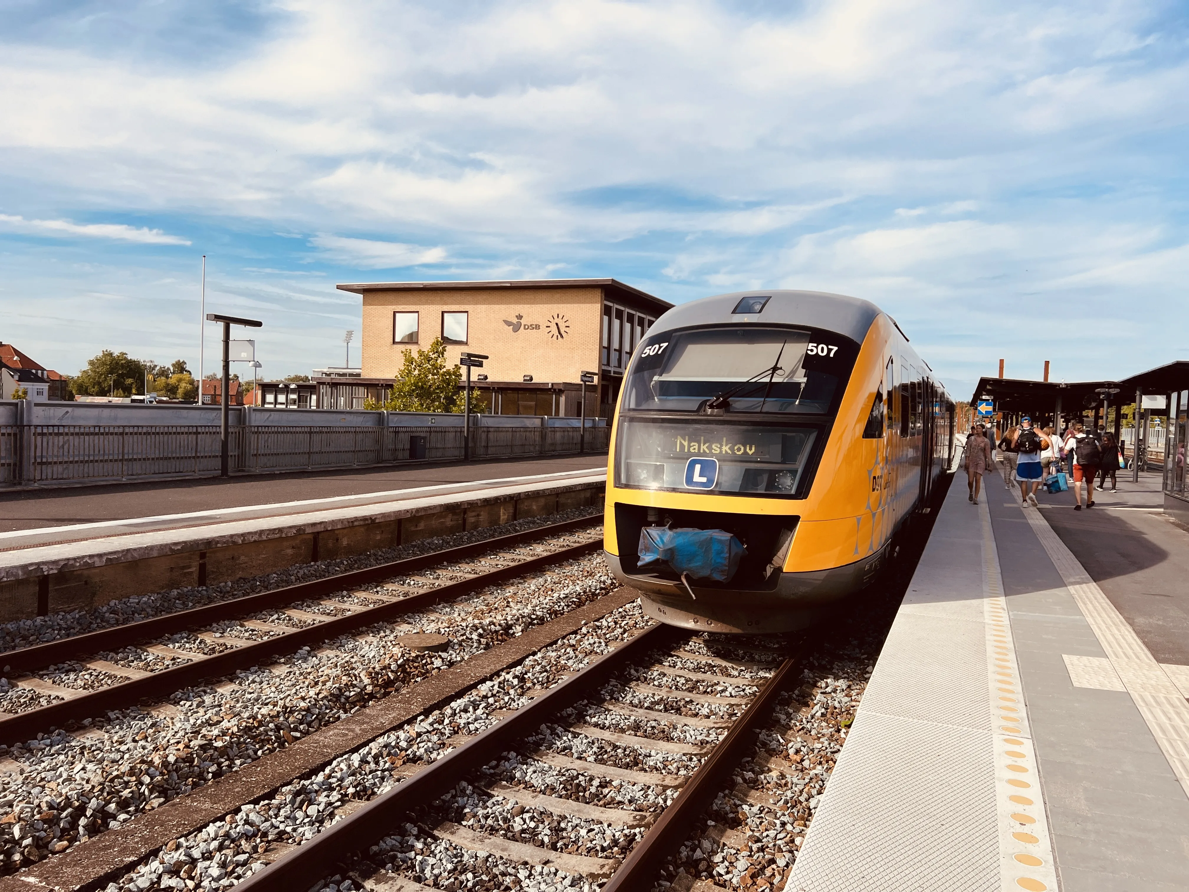 Billede af LT DM 507, tidligere NJJ DM 507 fotograferet ud for Nykøbing Falster Station.