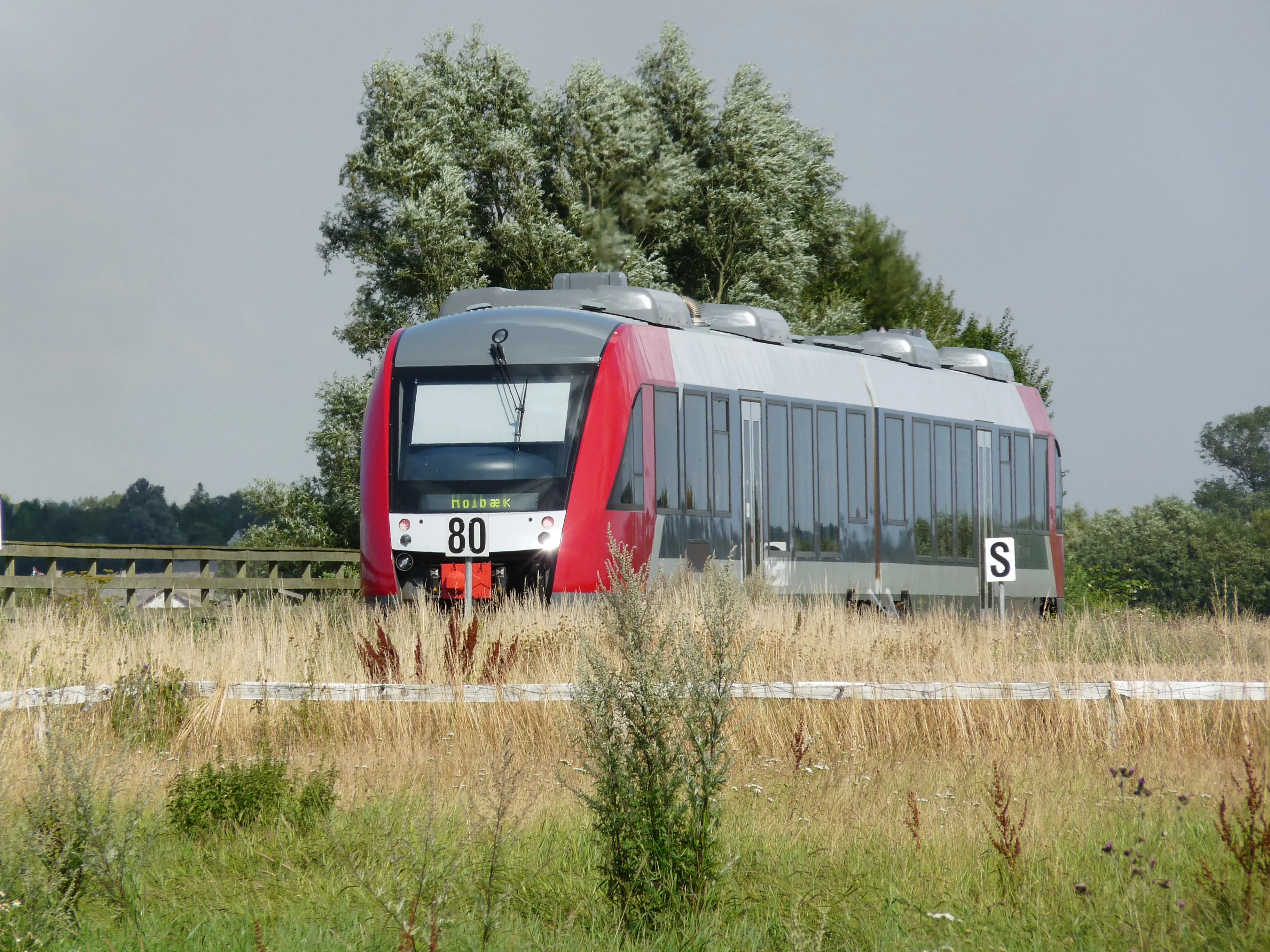 Billede af RTOG 2027-2127, tidligere VL 2027-2127 fotograferet ud for Ny Hagested Trinbræt.