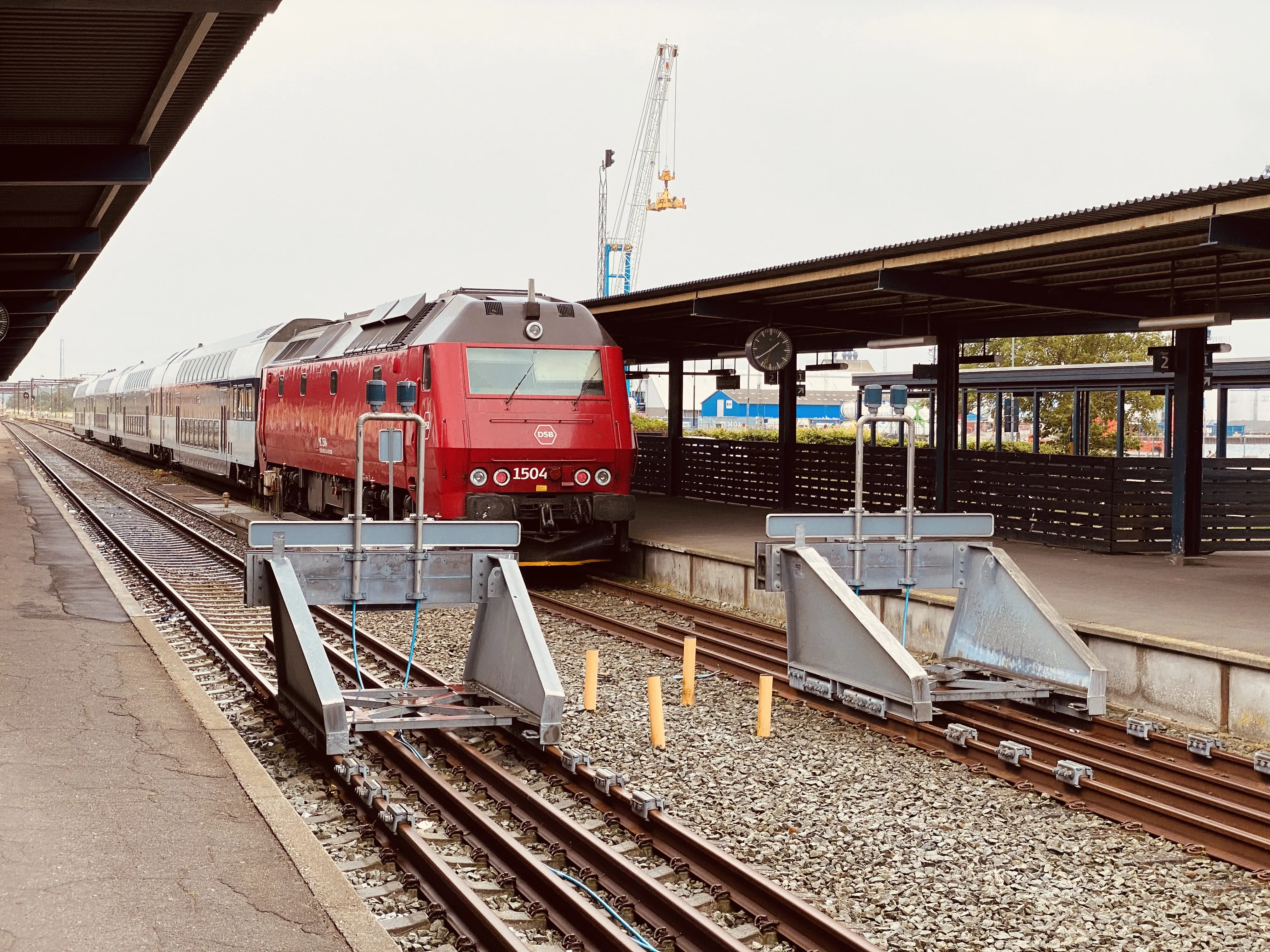 Billede af DSB ME 1504 fotograferet ud for Kalundborg Station.