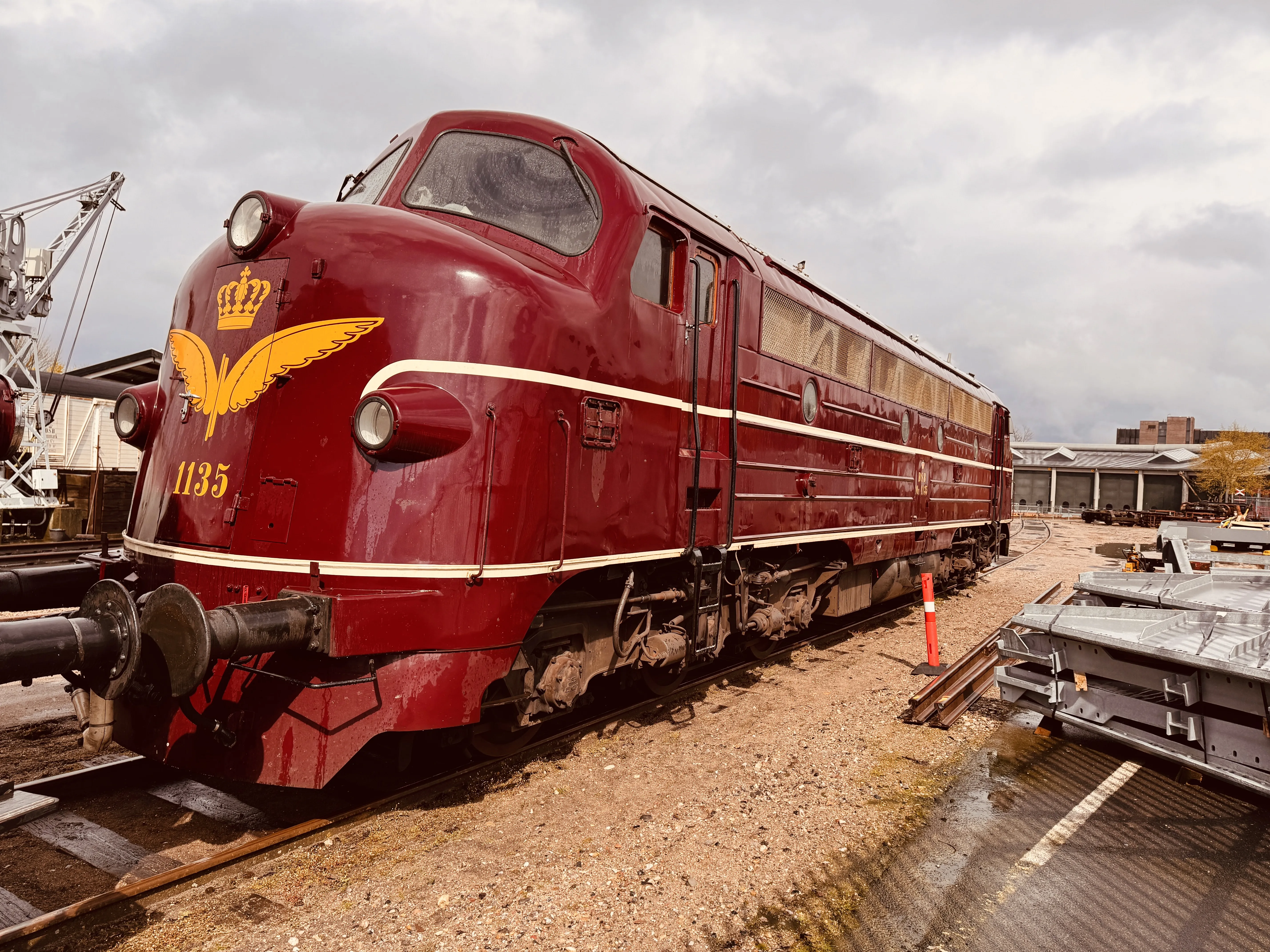 Billede af DSB MY 1135 fotograferet ud for Odense Banegård Center.