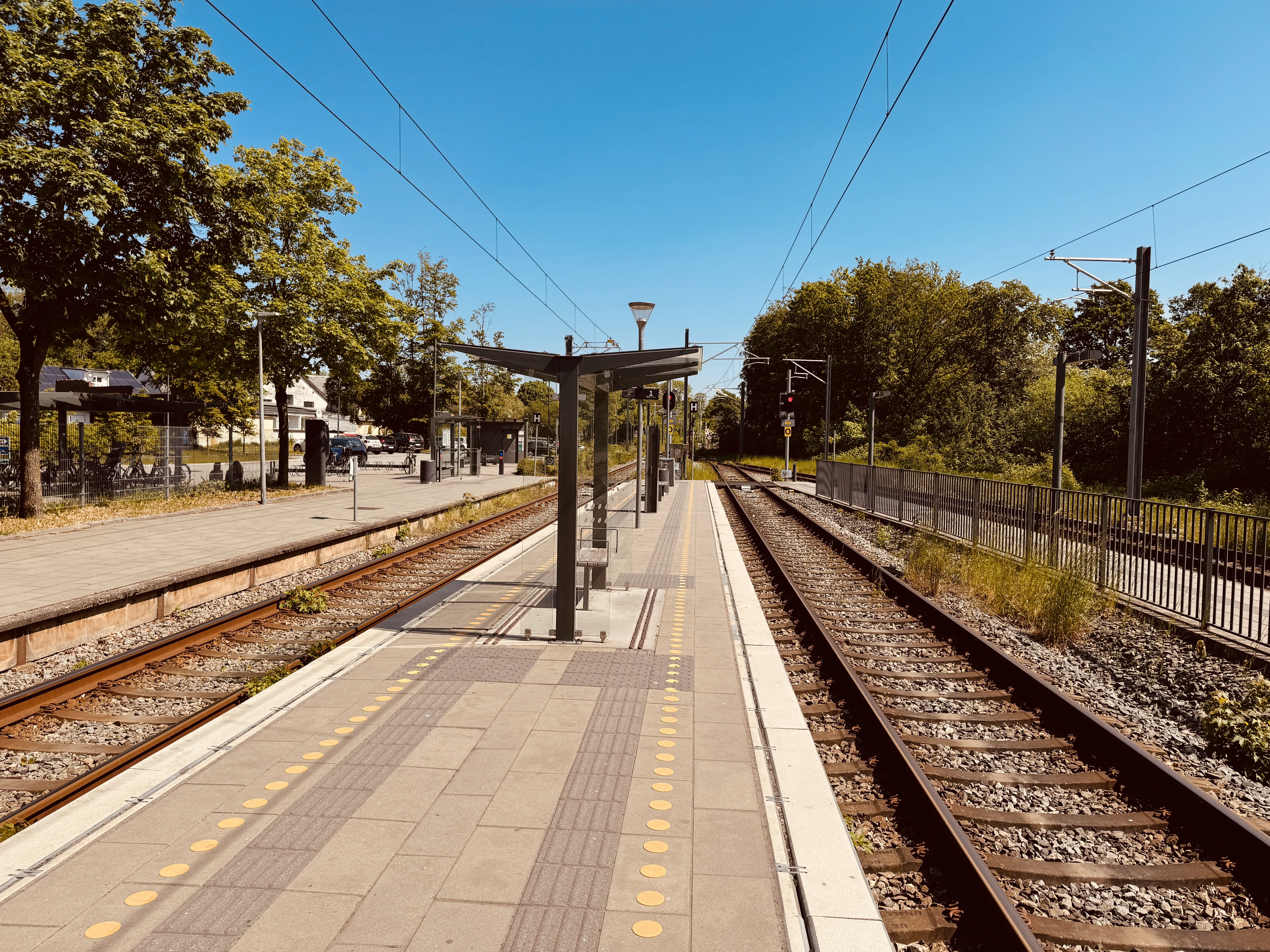 Billede af Lystrup Letbanestation.