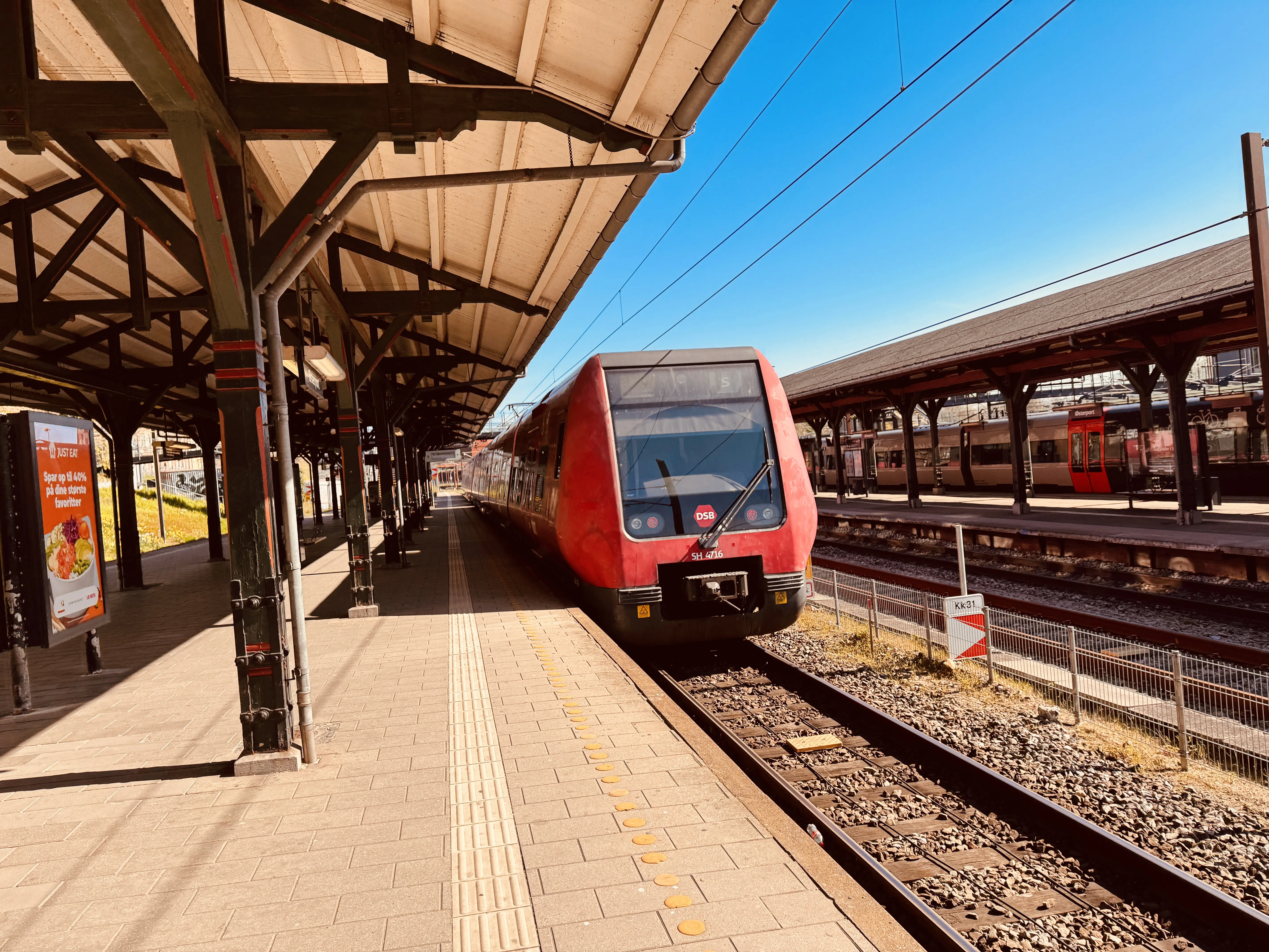 Billede af DSB SE 4116 fotograferet ud for Østerport Station.