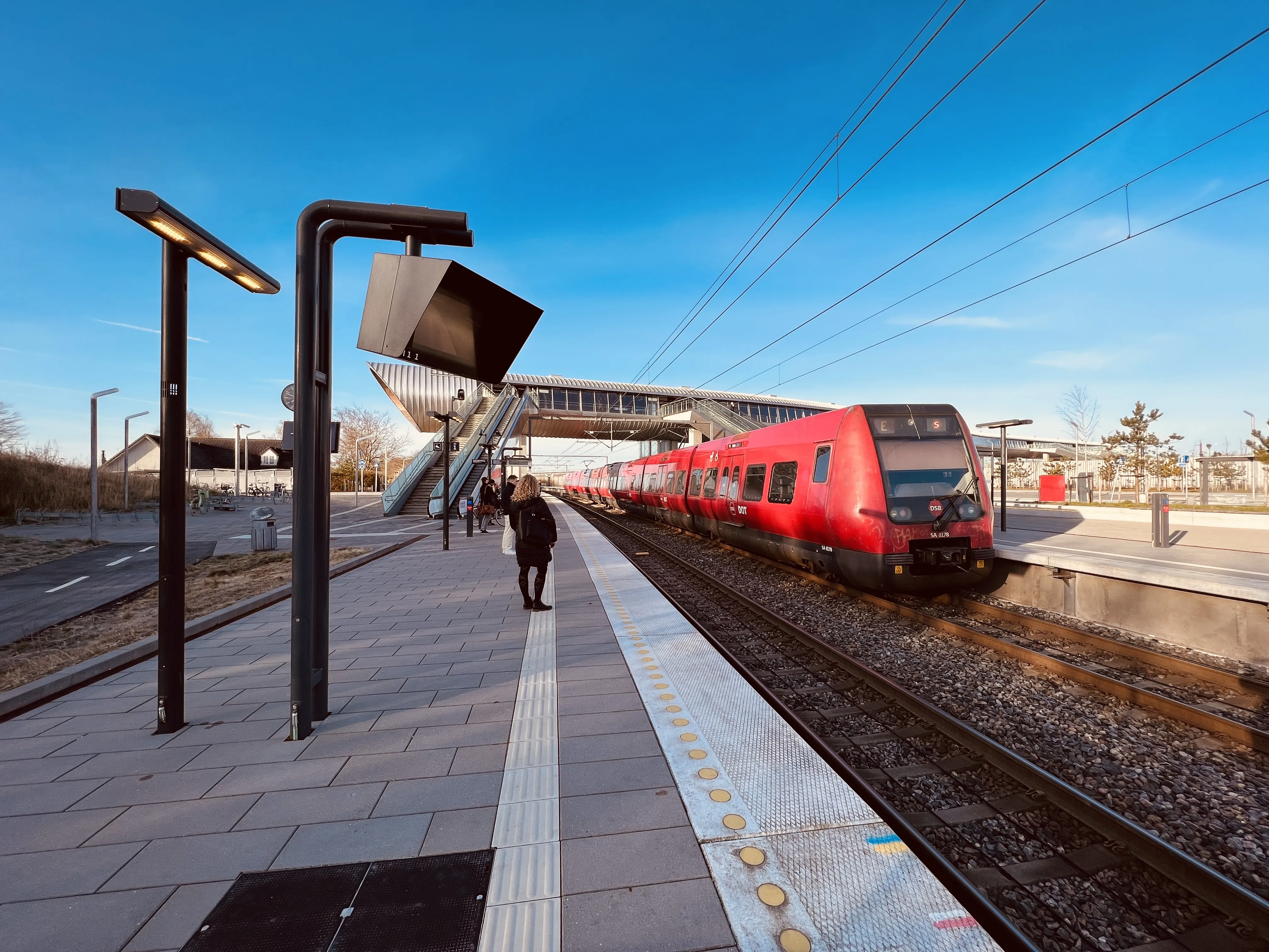 Billede af DSB SA 8178 fotograferet ud for Køge Nord S-togstrinbræt.