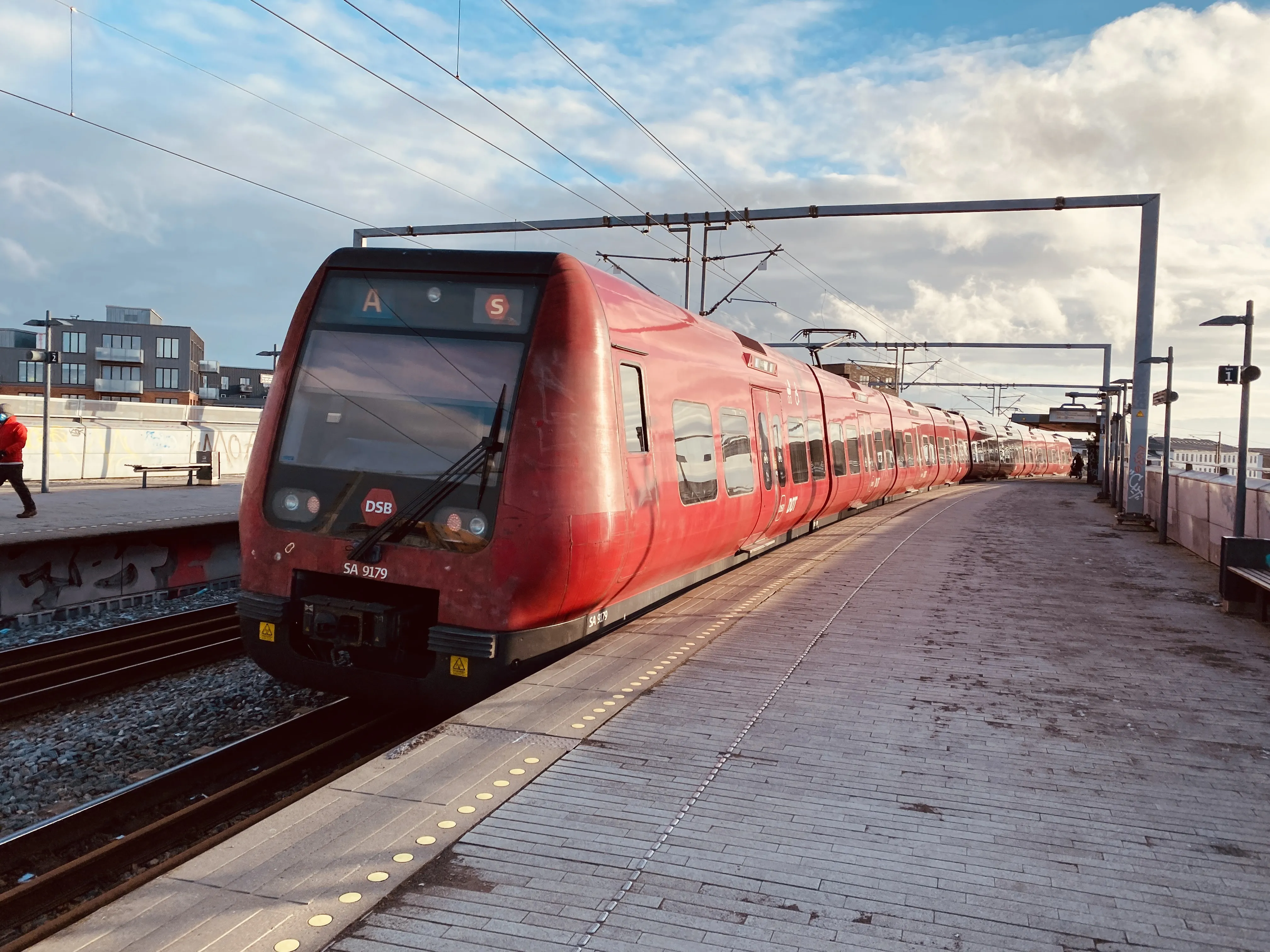 Billede af DSB SA 8179 fotograferet ud for Ny Ellebjerg Trinbræt.