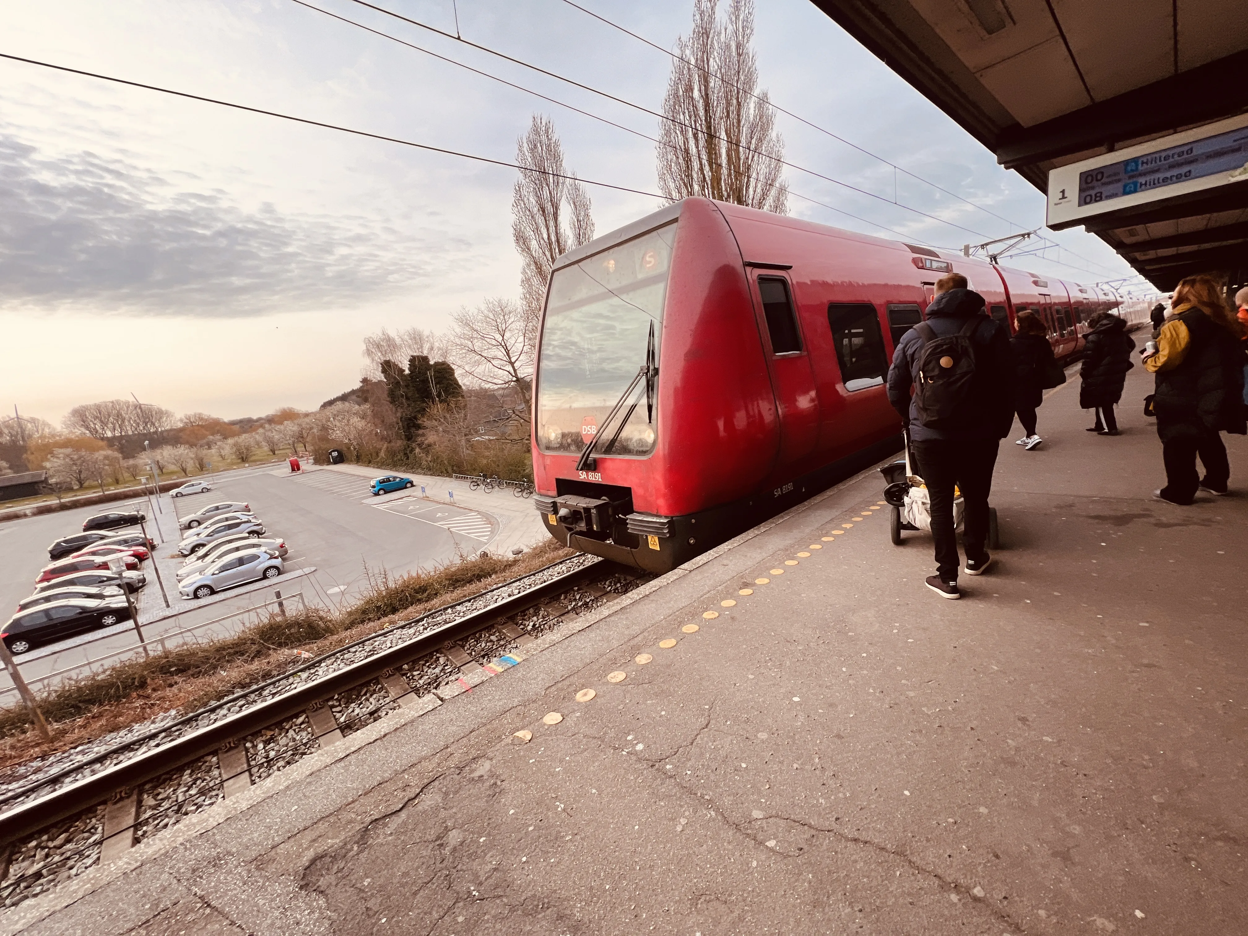 Billede af DSB SA 8191 fotograferet ud for Åmarken S-togstrinbræt.