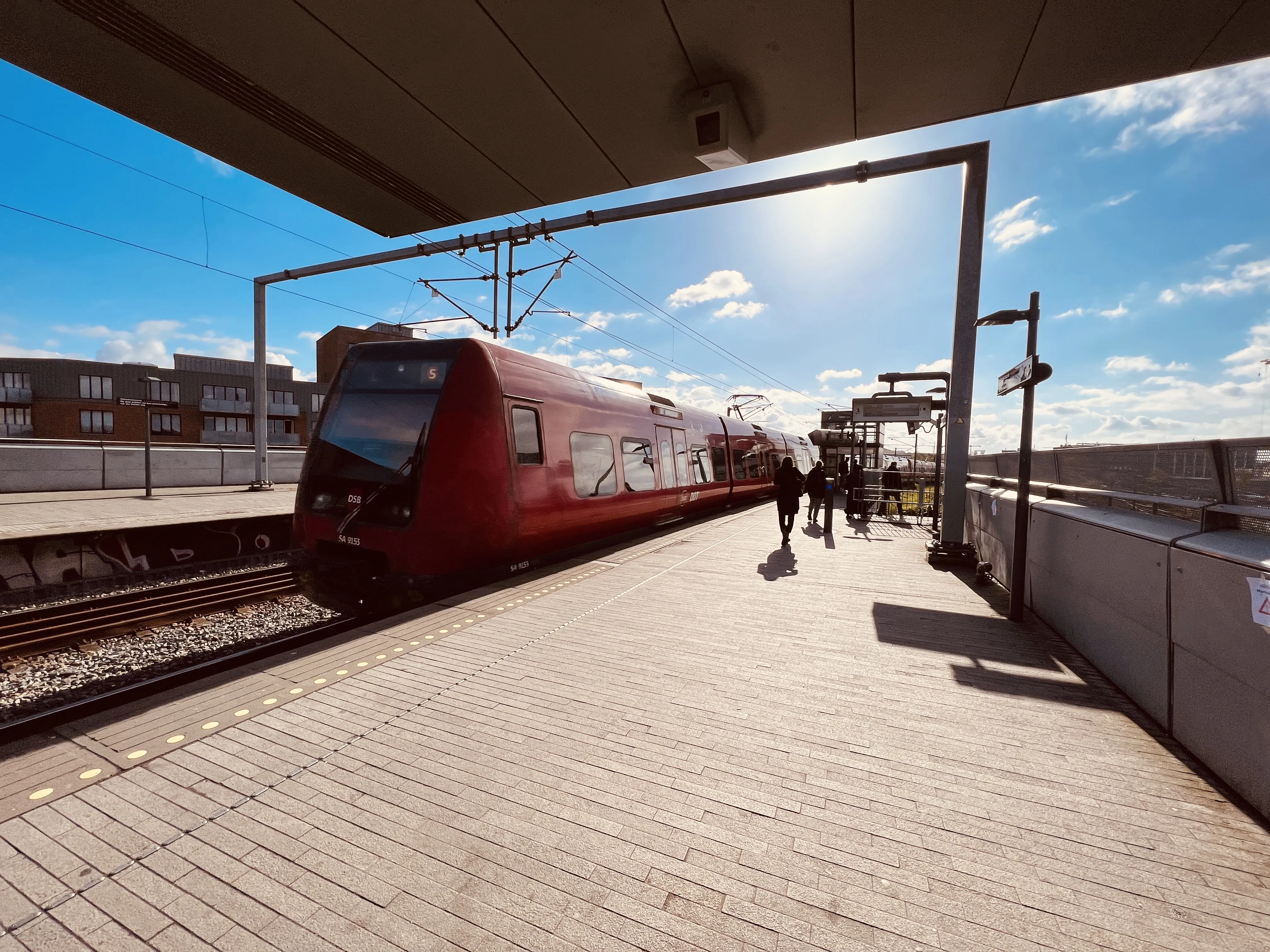 Billede af DSB SA 8193 fotograferet ud for Ny Ellebjerg Trinbræt.