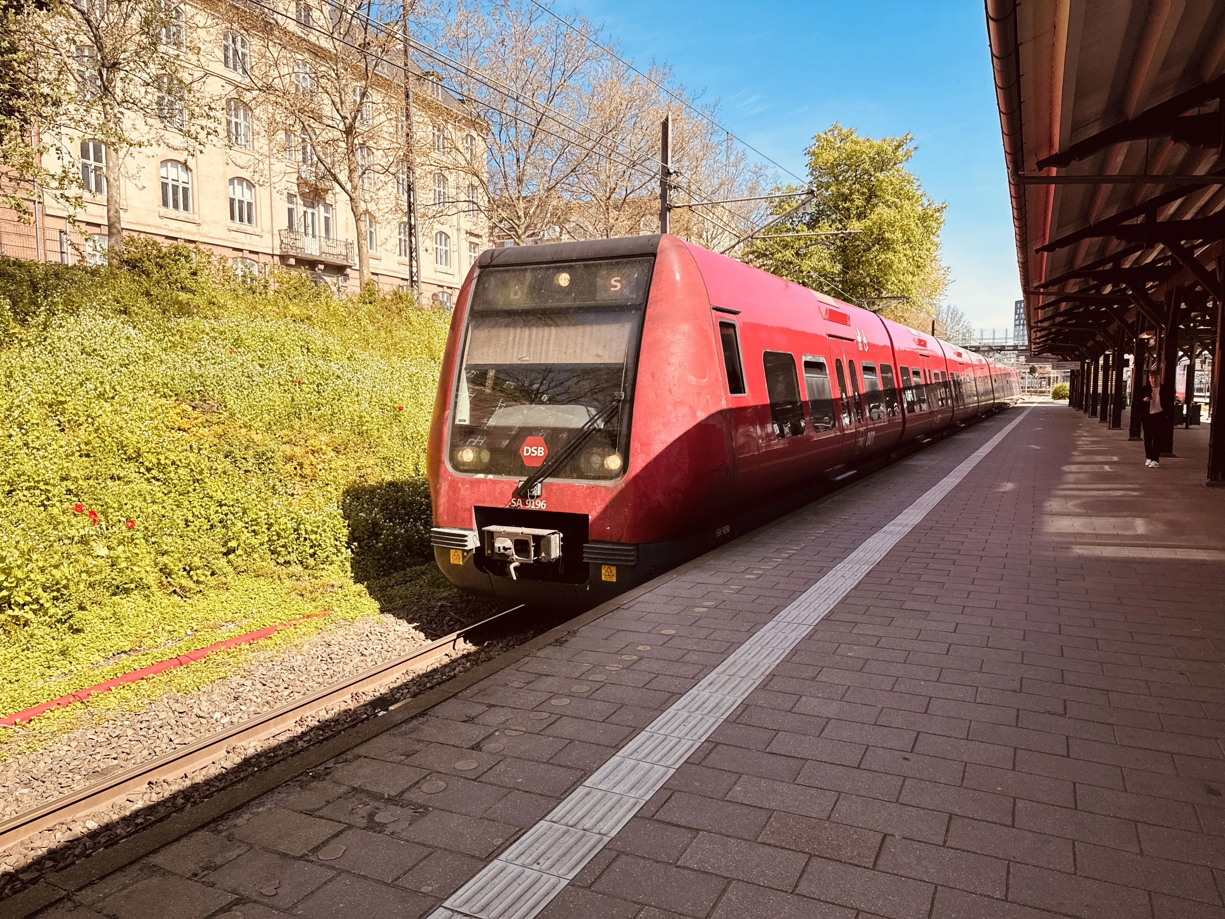 Billede af DSB SA 8196 fotograferet ud for Østerport Station.