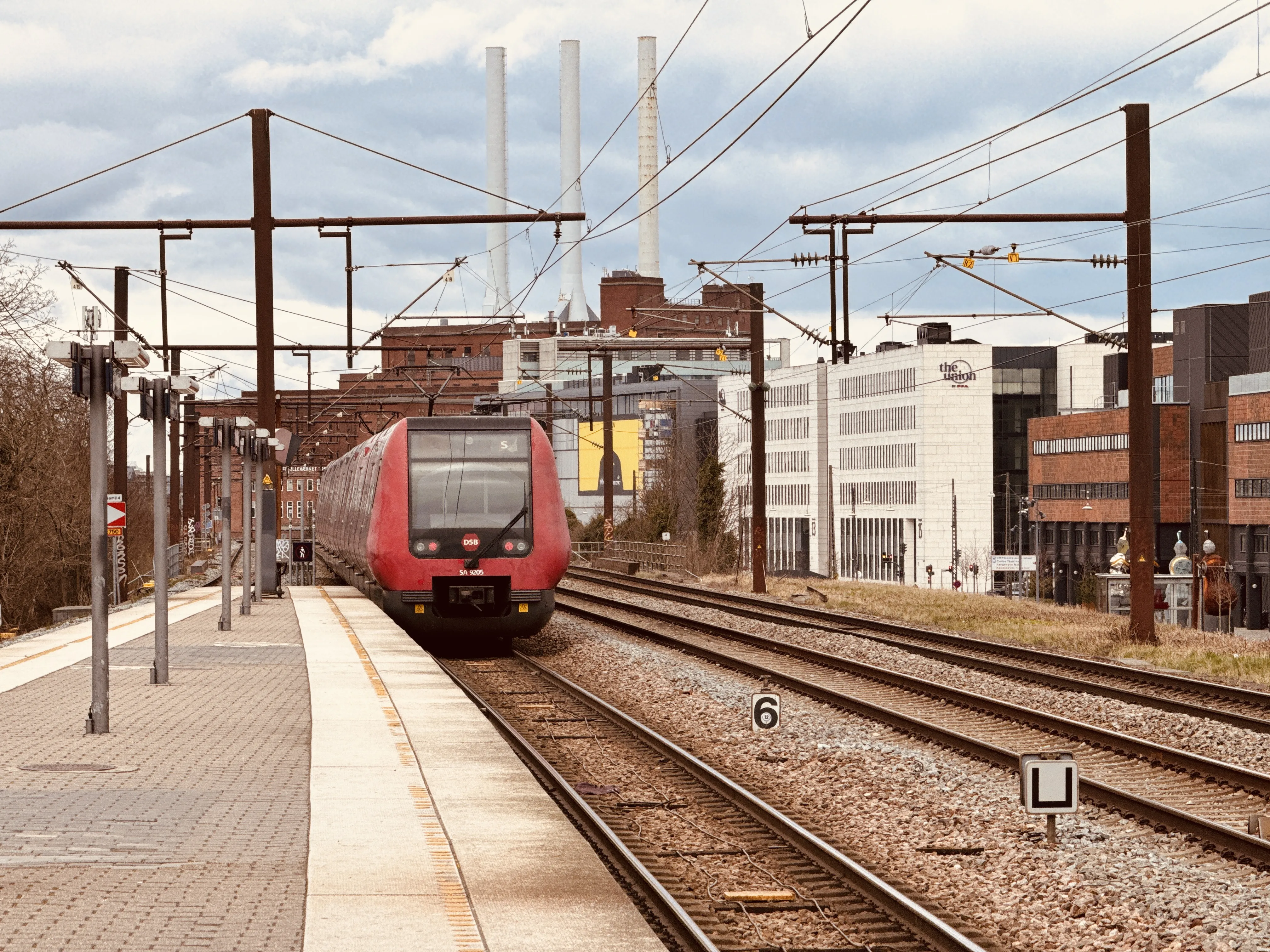 Billede af DSB SA 8205 fotograferet ud for Nordhavn S-togstrinbræt.